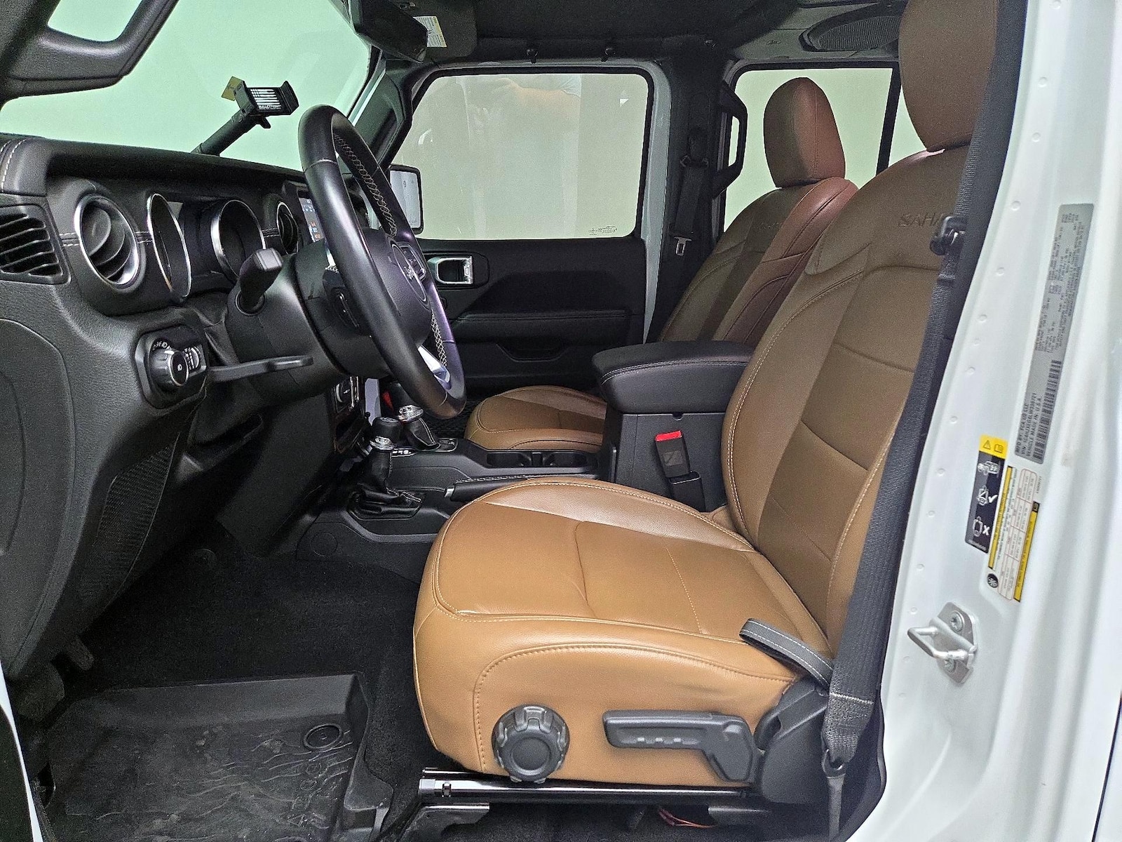 Leather Seats & Side Airbags