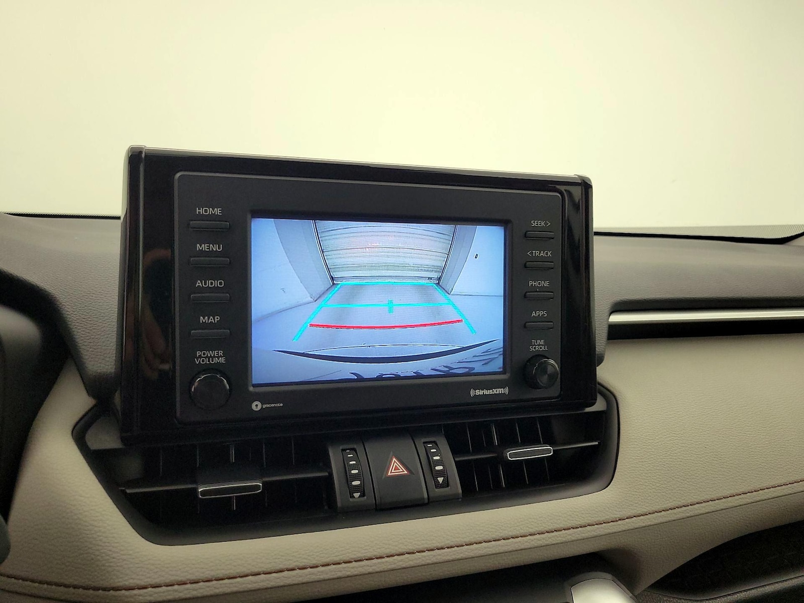 2022 Toyota RAV4 XLE Premium - Photo 15