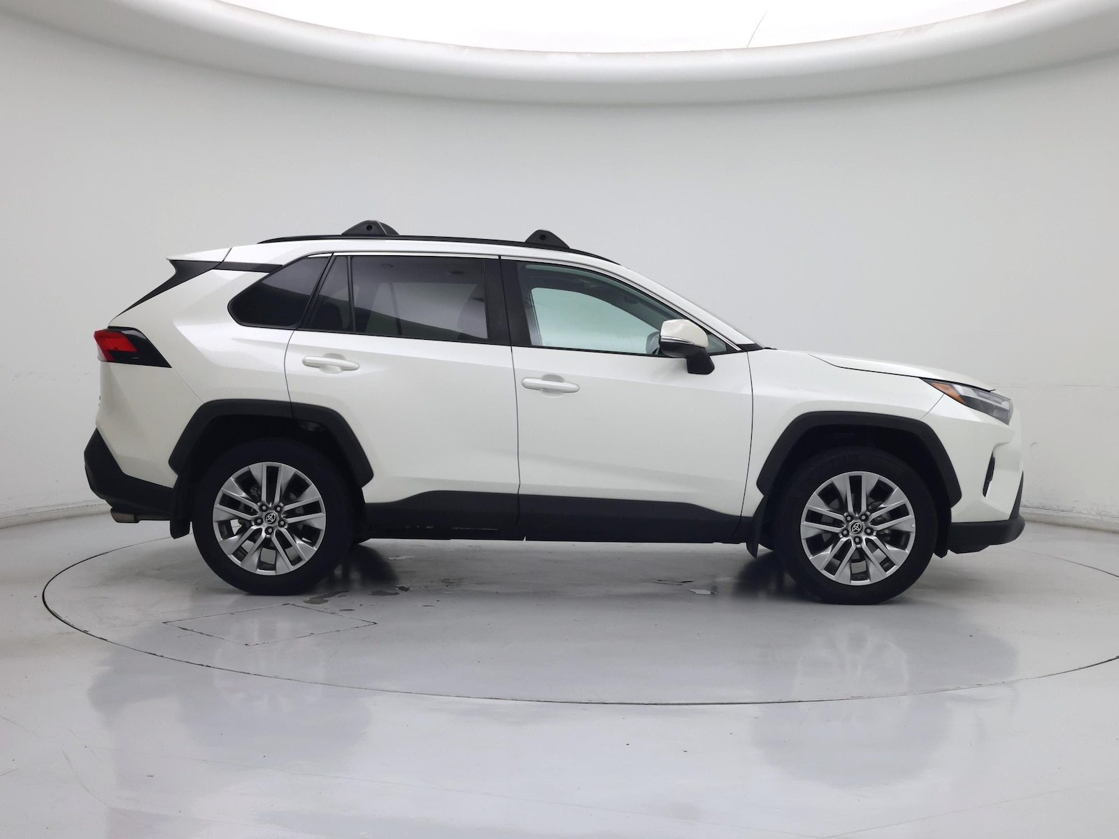 2022 Toyota RAV4 XLE Premium - Photo 8