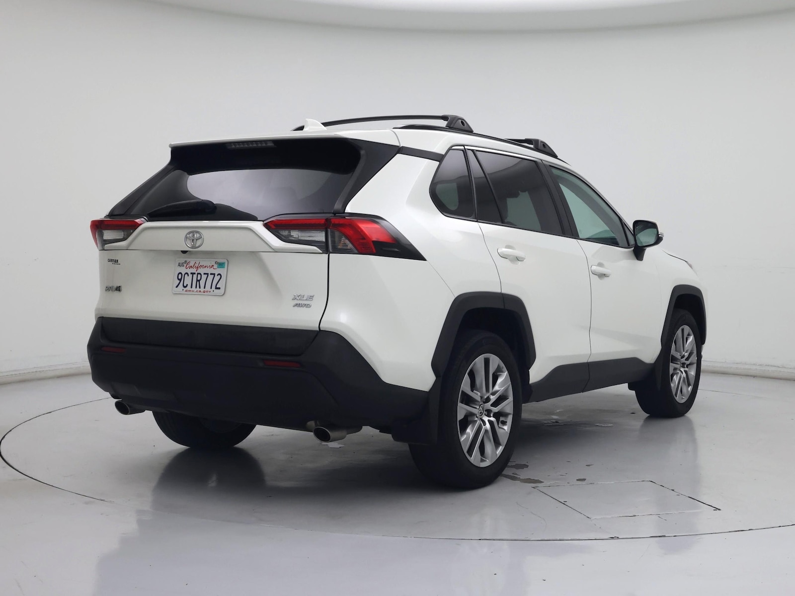 2022 Toyota RAV4 XLE Premium - Photo 9