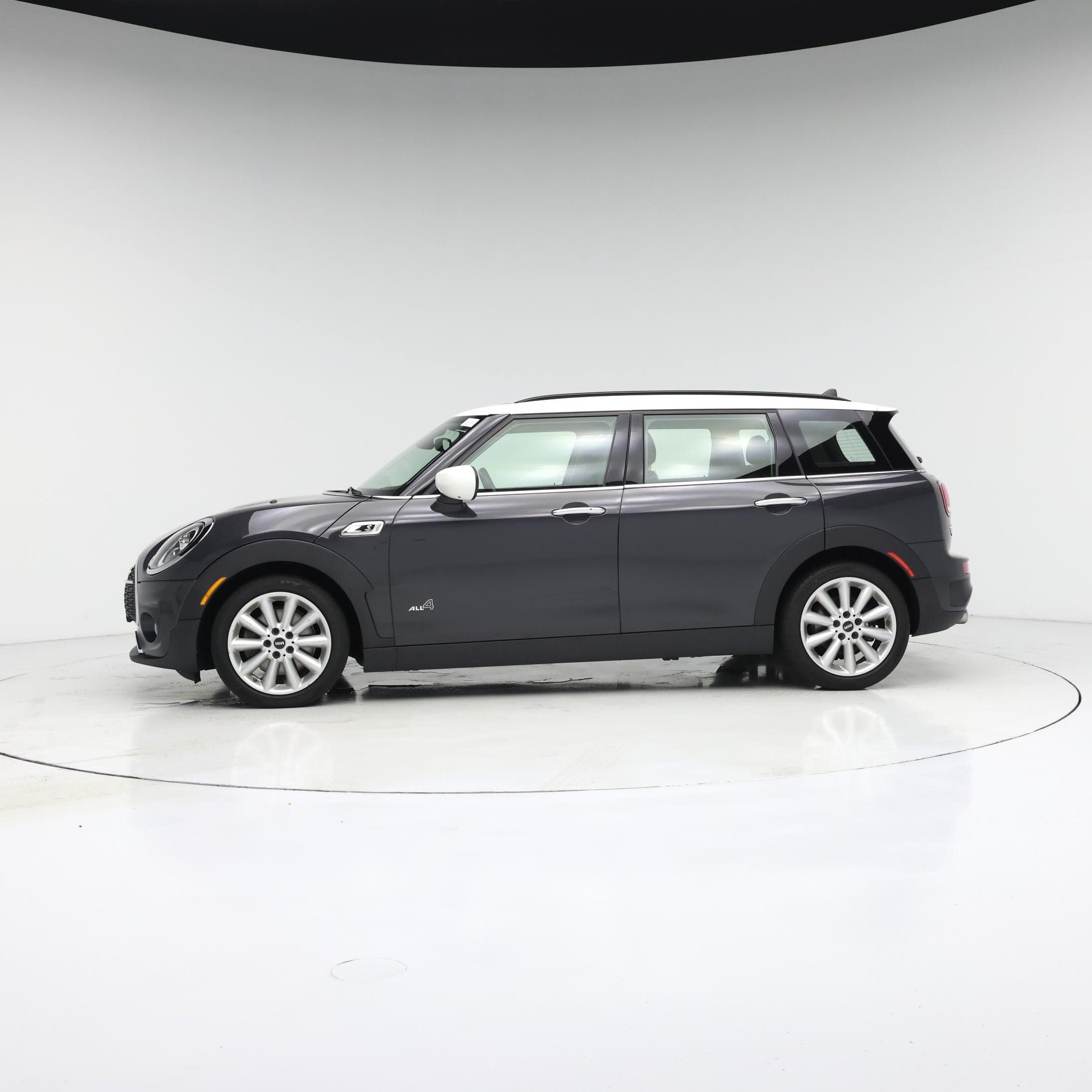 Thumbnail: 2020 MINI Cooper Clubman - 3