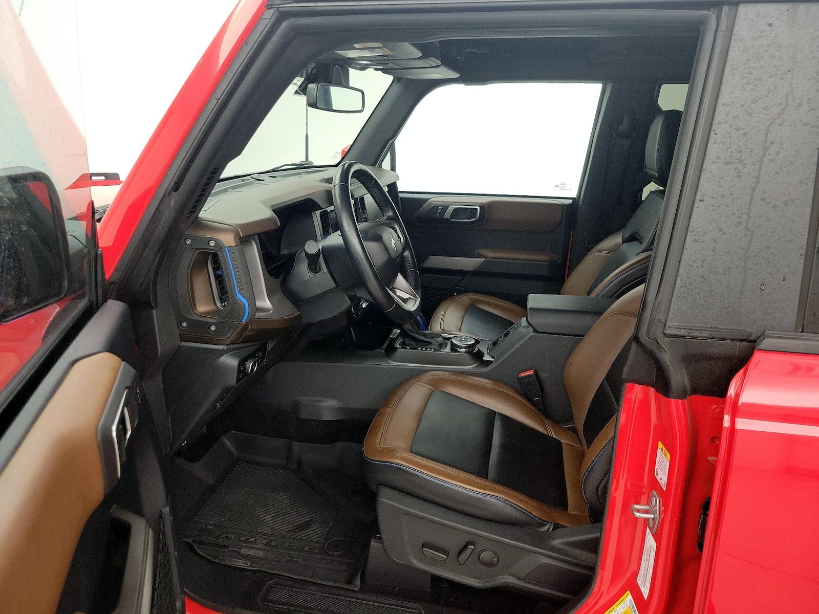 2023 Ford Bronco 4-Door Outer Banks - Photo 12