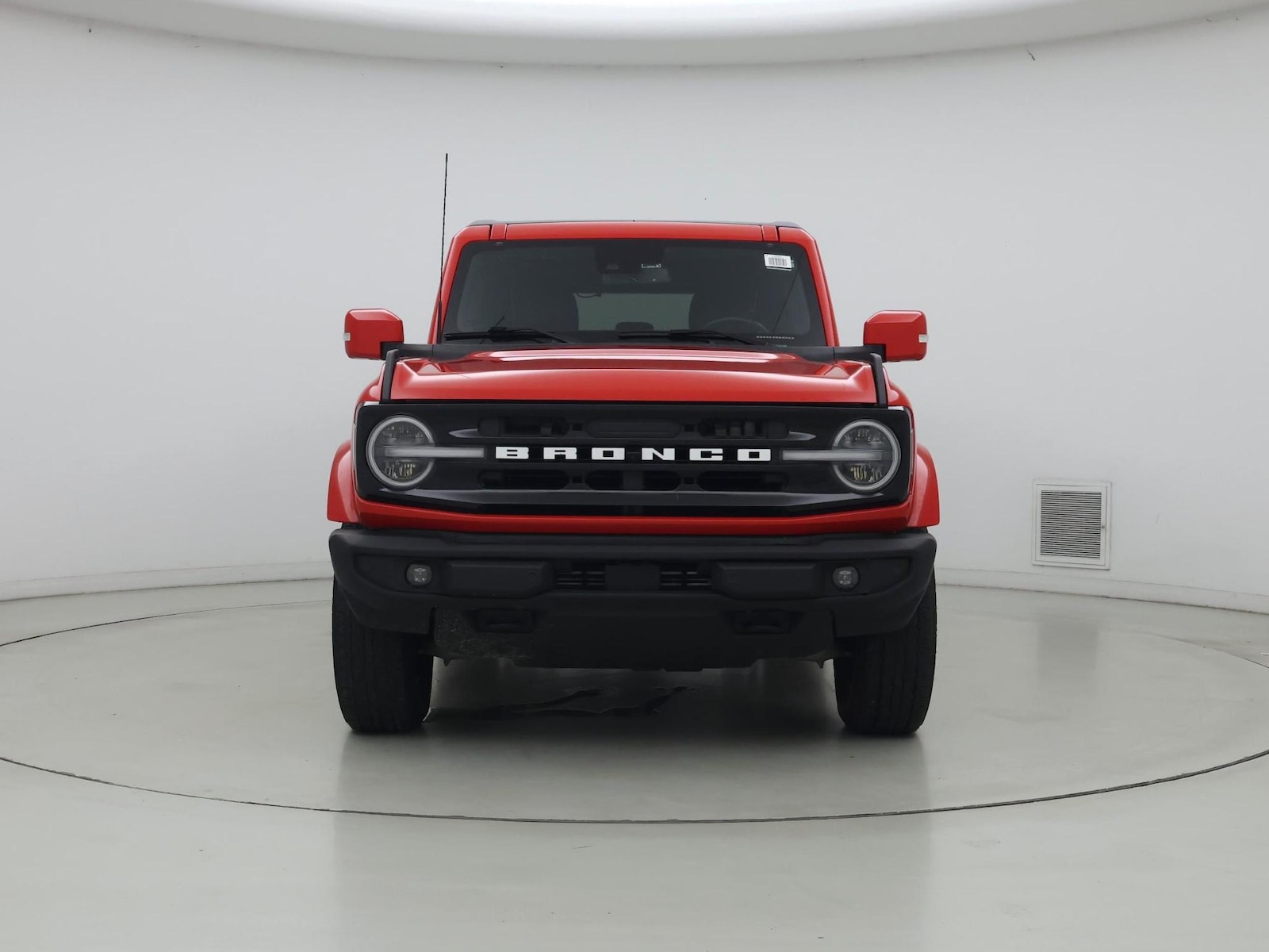 2023 Ford Bronco 4-Door Outer Banks - Photo 6