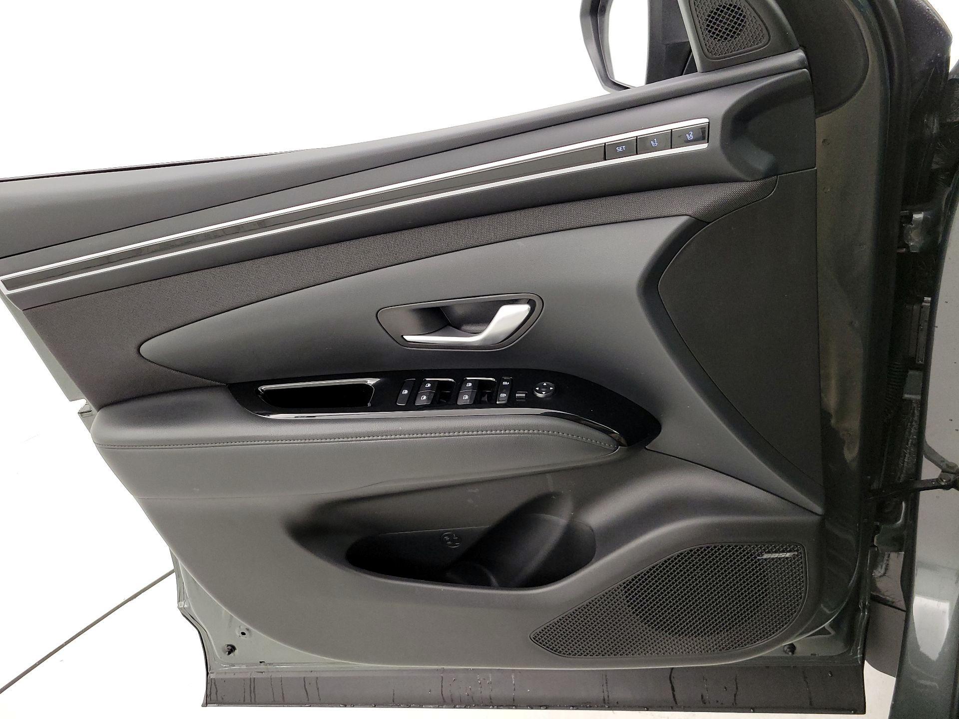 Thumbnail: 2023 Hyundai Tucson - 12