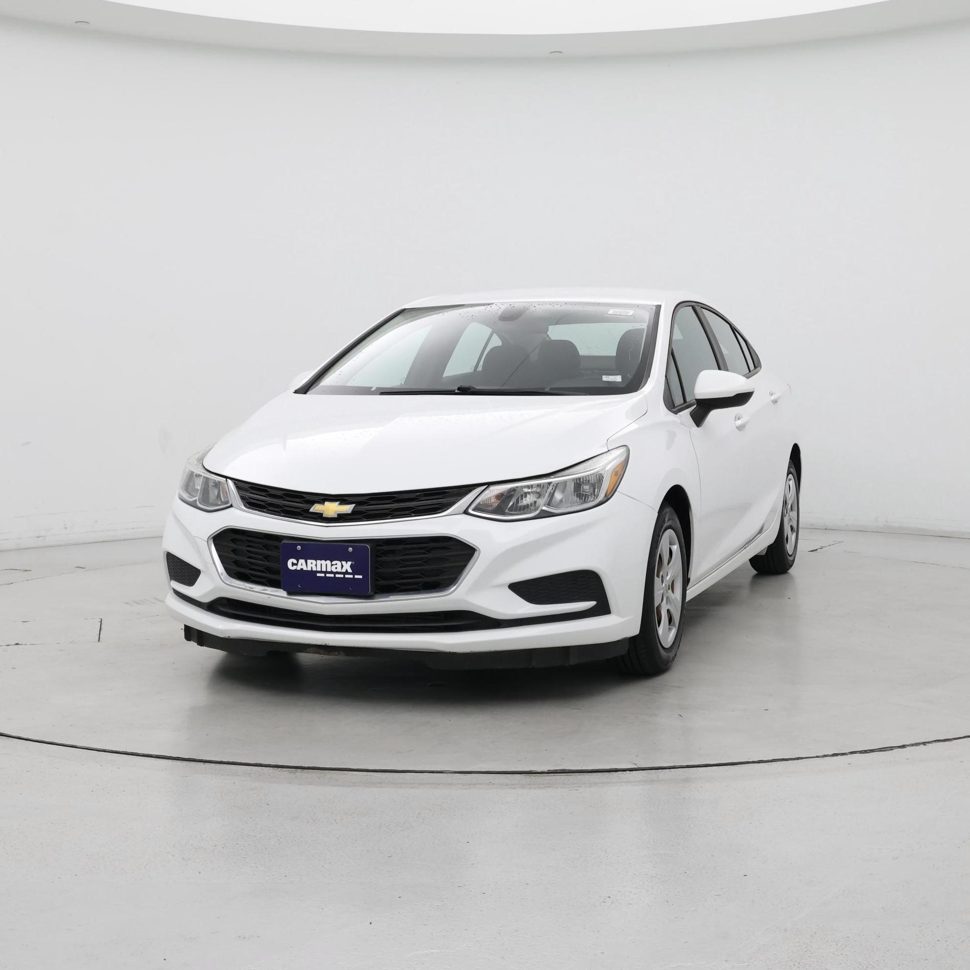 Thumbnail: 2017 Chevrolet Cruze - 4
