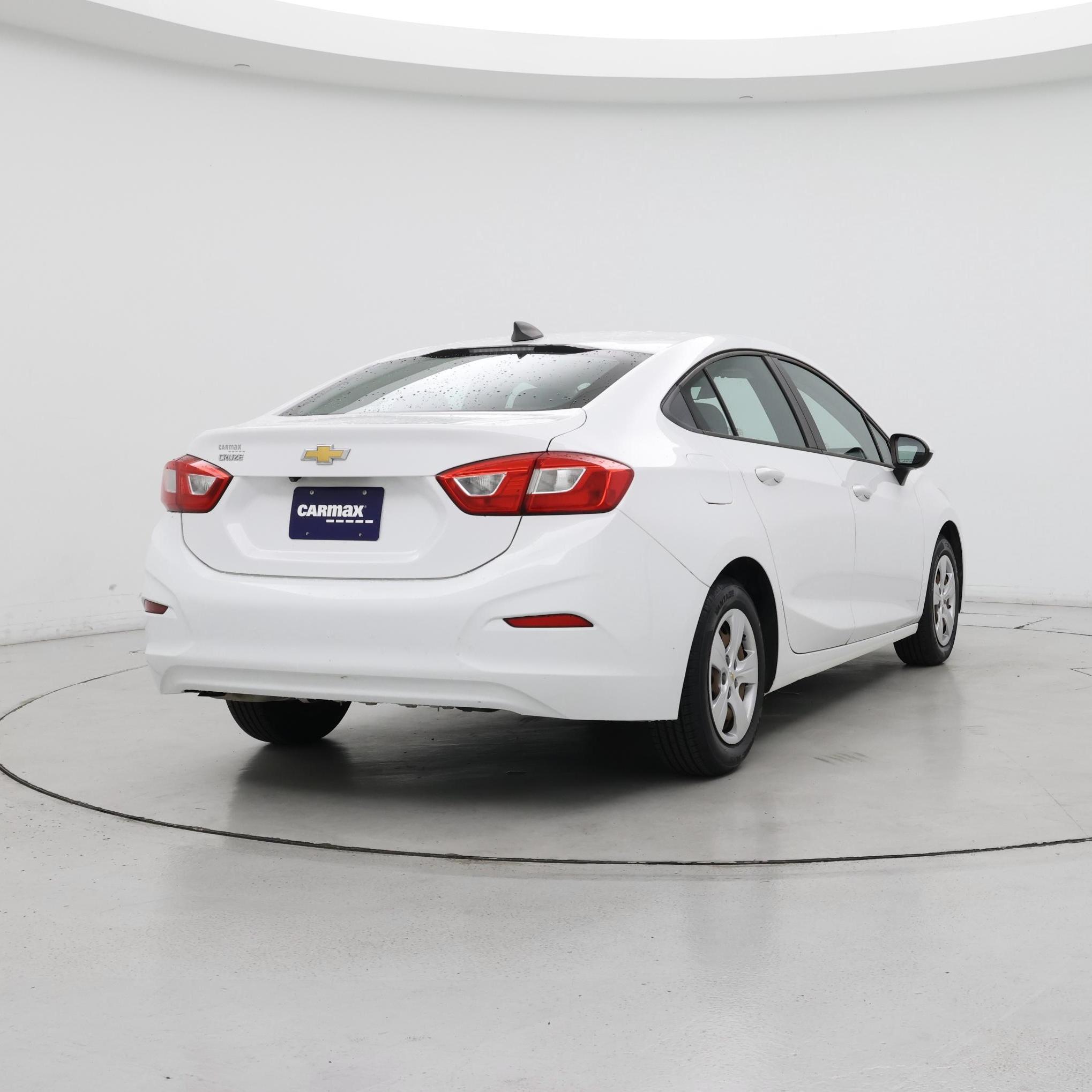 Thumbnail: 2017 Chevrolet Cruze - 8