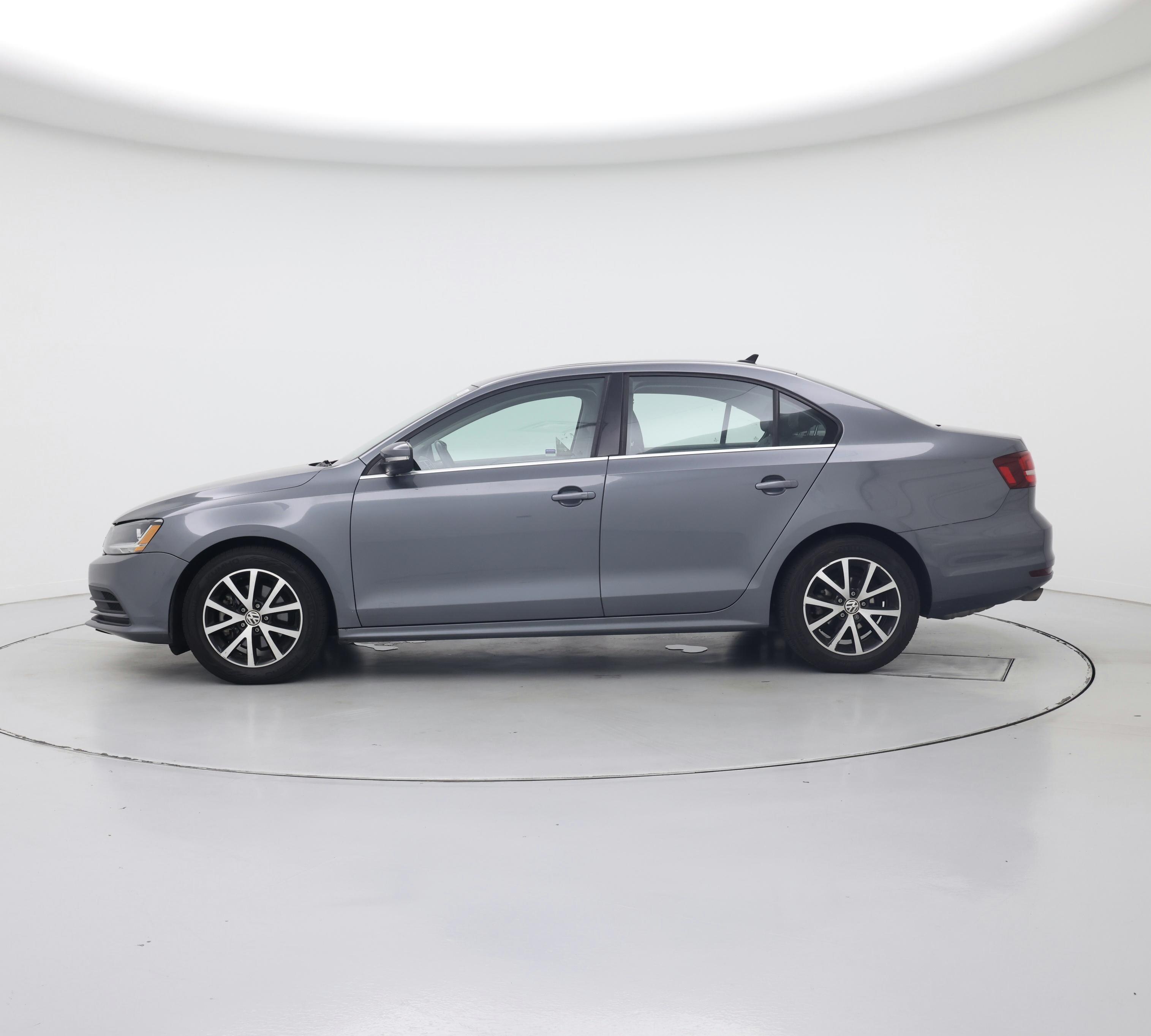 Thumbnail: 2017 Volkswagen Jetta - 3