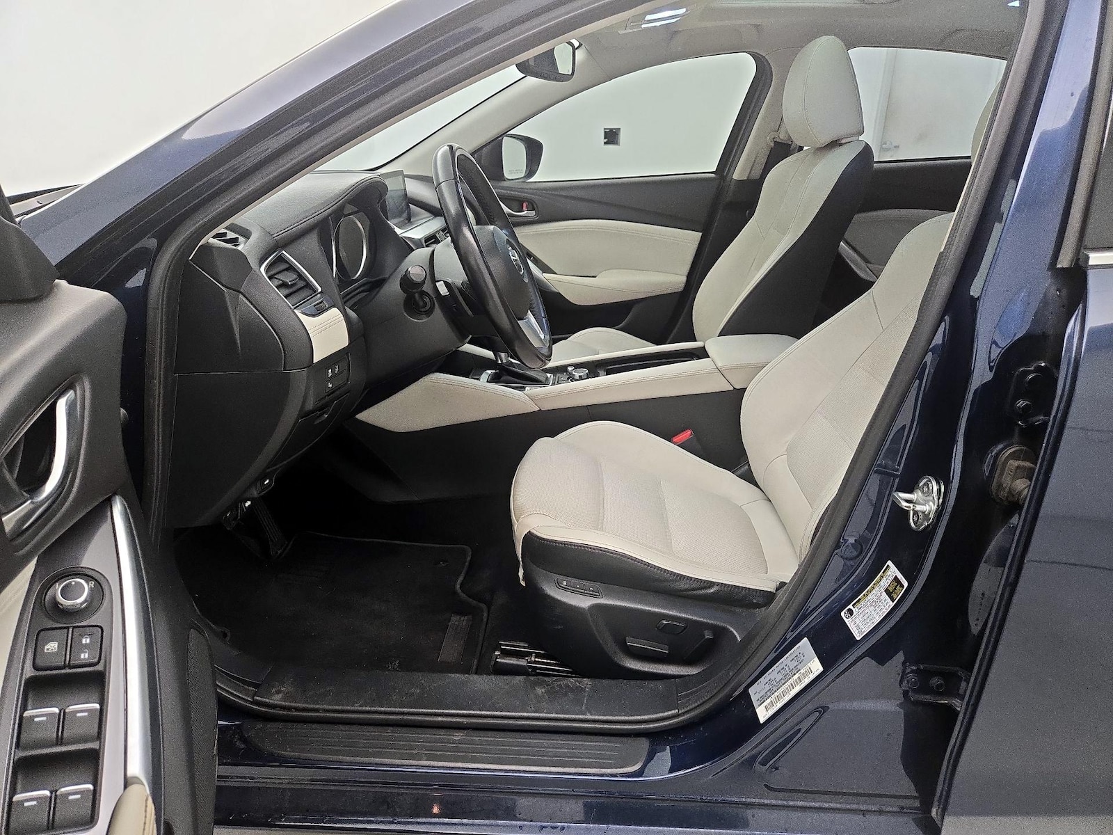 2016 Mazda MAZDA6 i Grand Touring - Photo 12