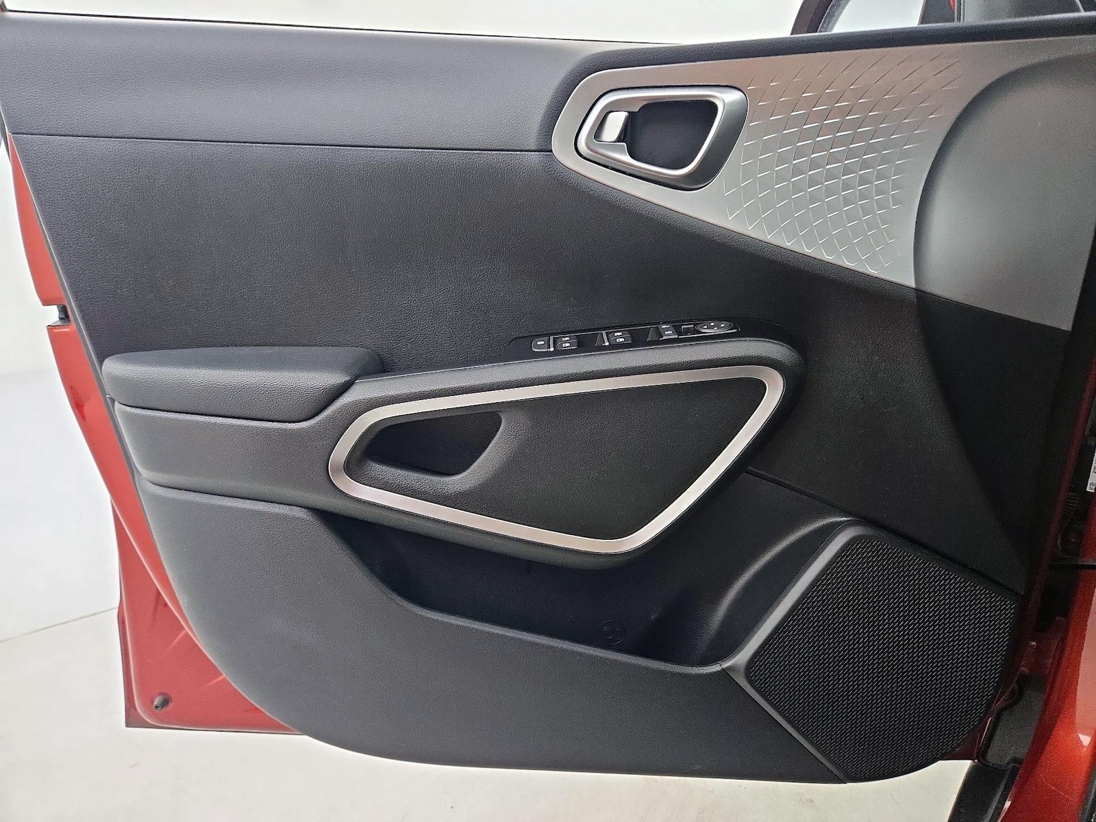 2022 Kia Soul LX - Photo 13