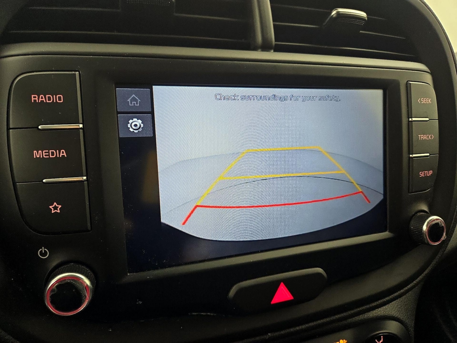 2022 Kia Soul LX - Photo 15