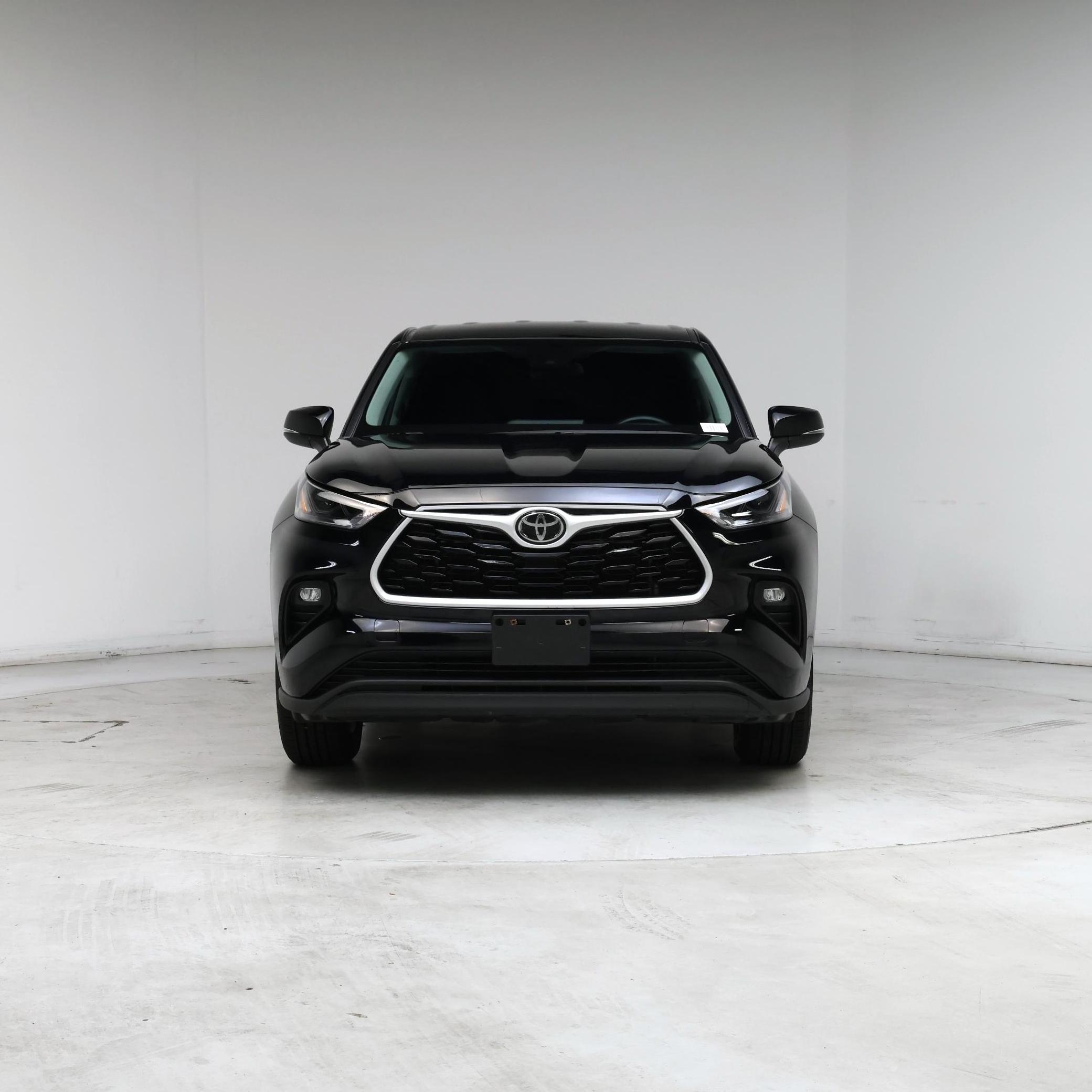 Thumbnail: 2023 Toyota Highlander - 5
