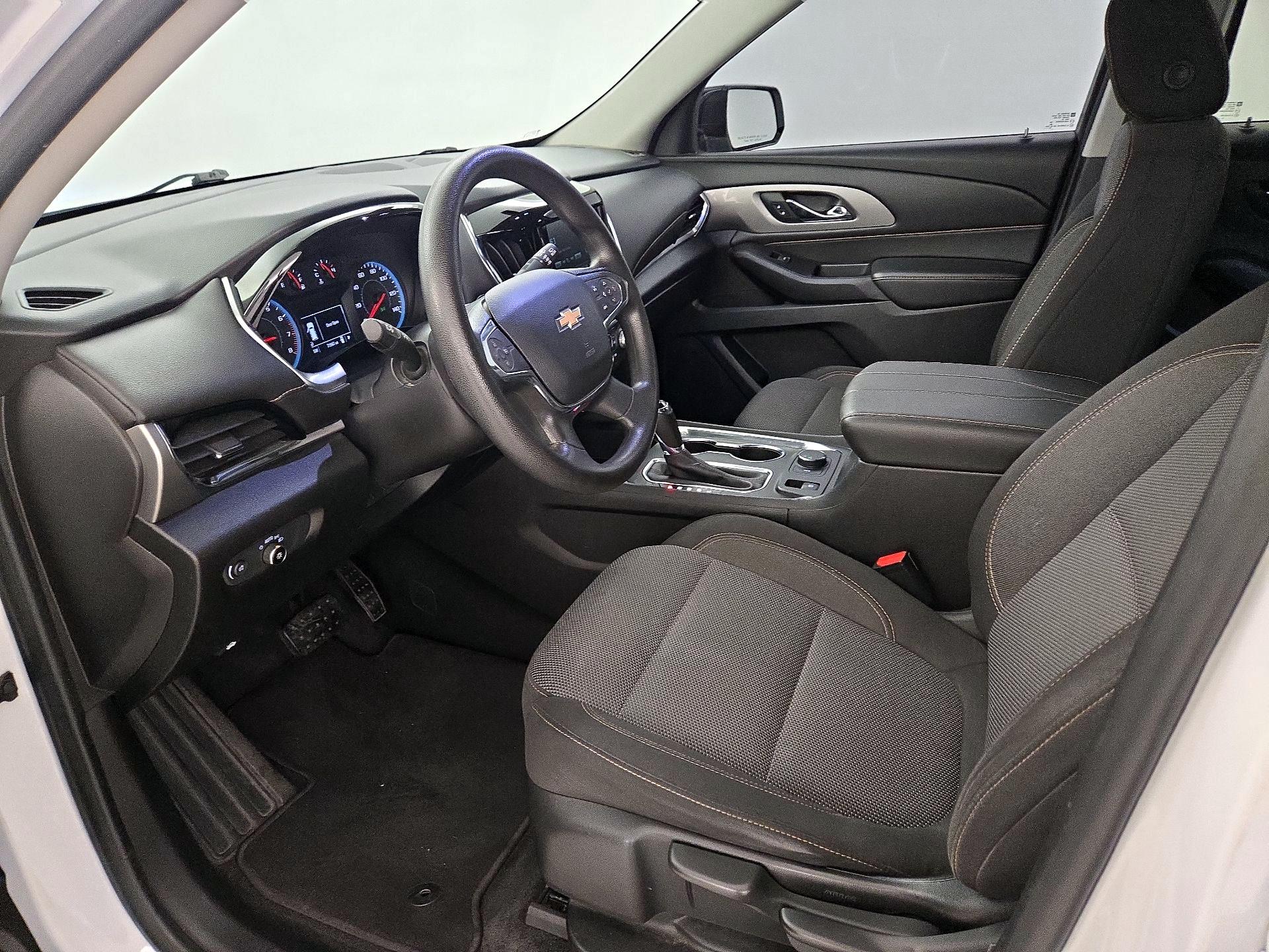 Thumbnail: 2019 Chevrolet Traverse - 11