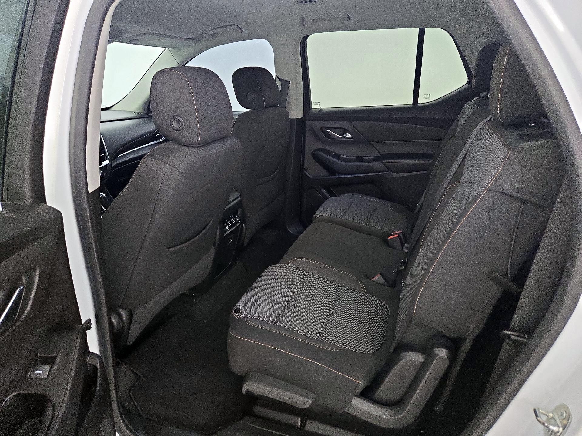 Thumbnail: 2019 Chevrolet Traverse - 19