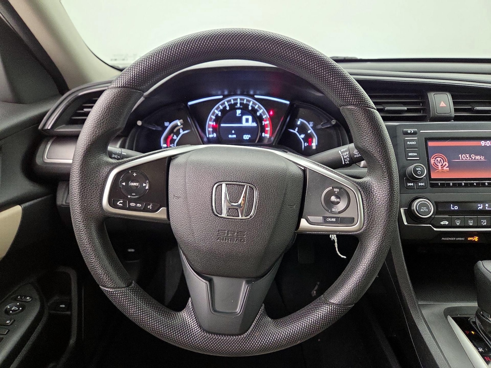2018 Honda Civic LX - Photo 11