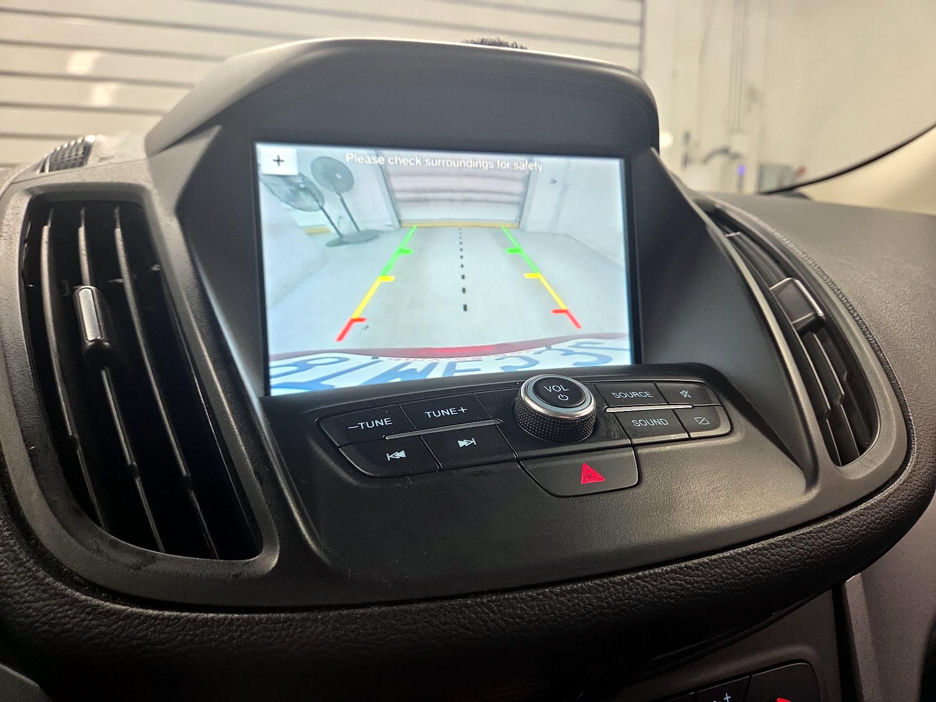 Thumbnail: 2019 Ford Escape - 12