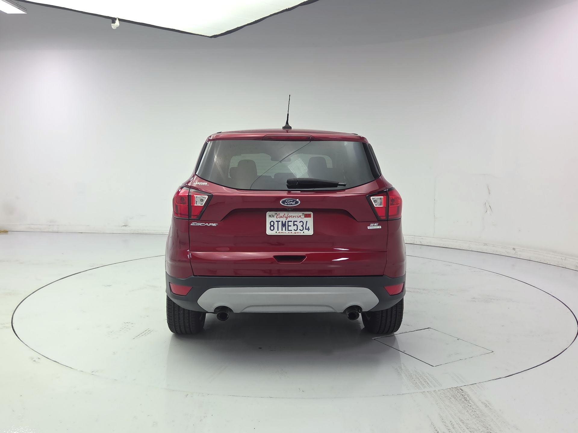 Thumbnail: 2019 Ford Escape - 6