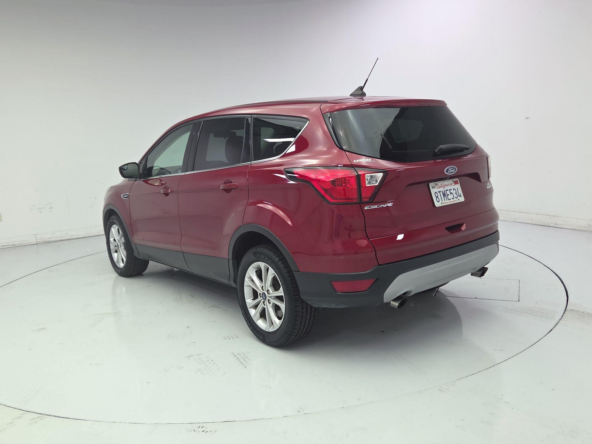 Thumbnail: 2019 Ford Escape - 7