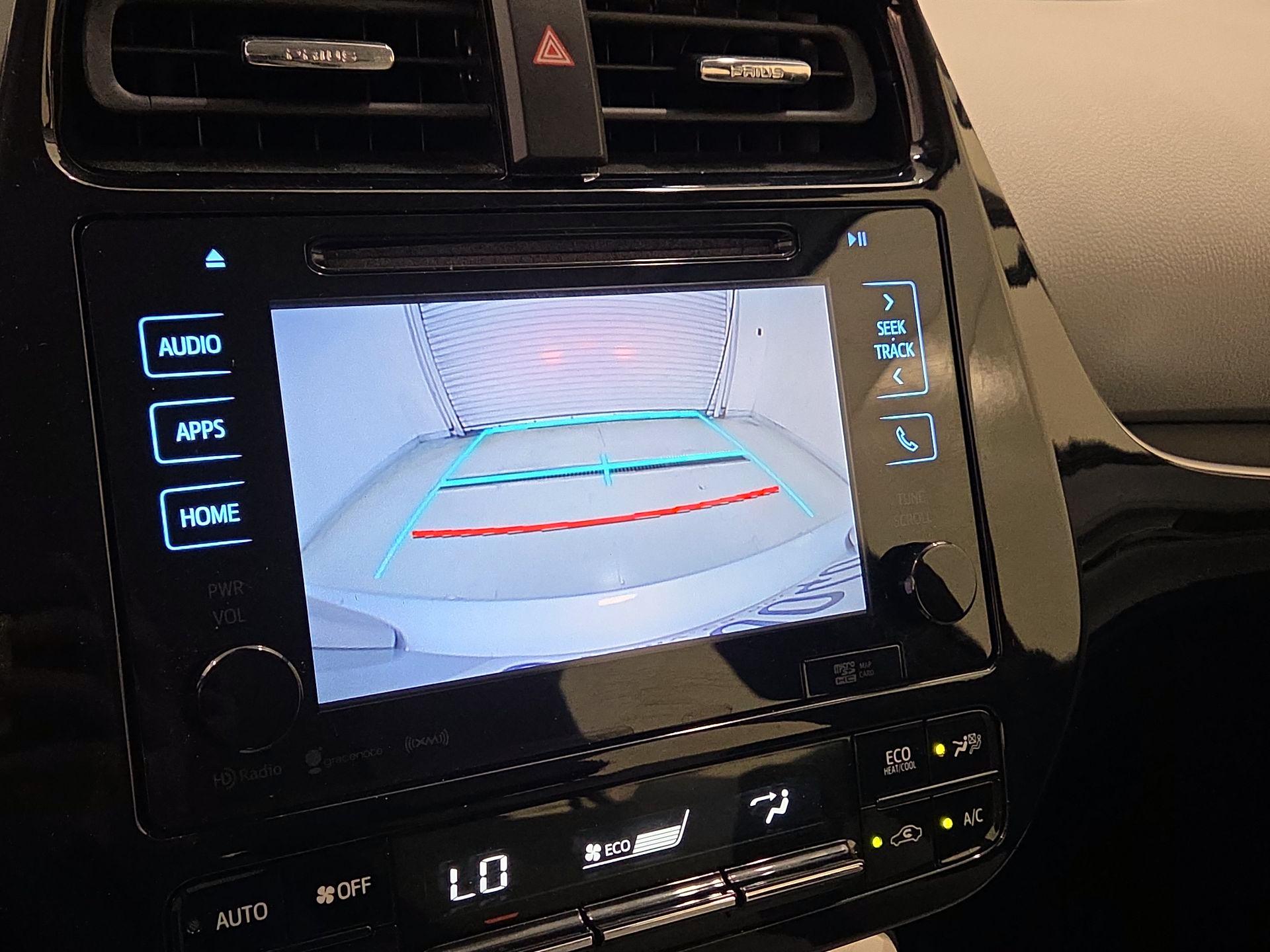 Thumbnail: 2018 Toyota Prius - 14
