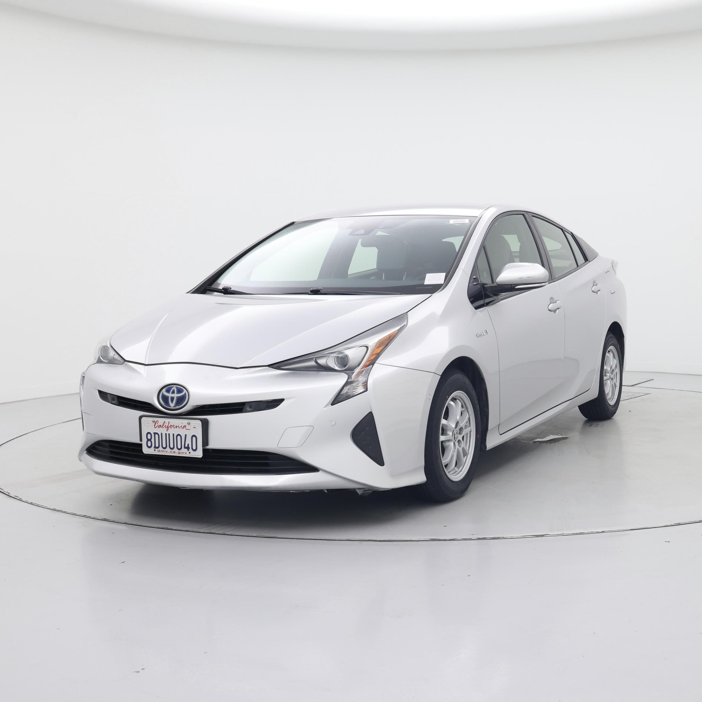 Thumbnail: 2018 Toyota Prius - 4