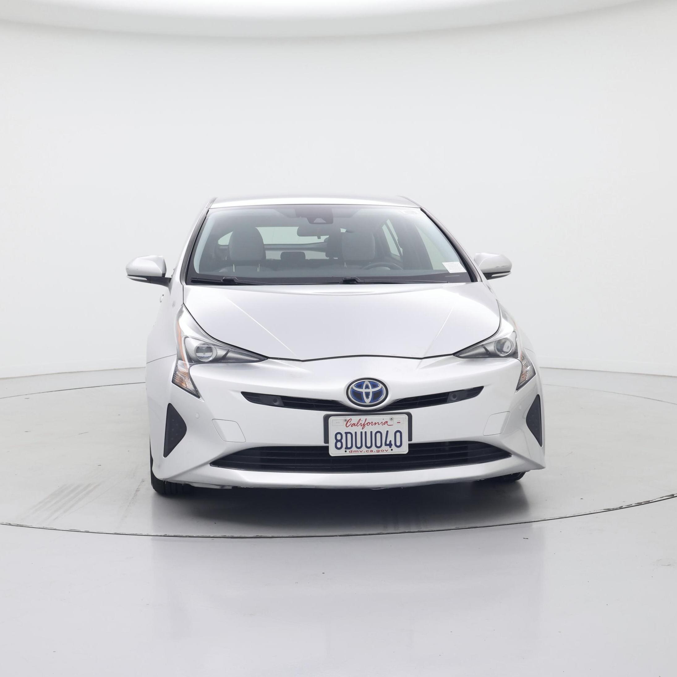 Thumbnail: 2018 Toyota Prius - 5