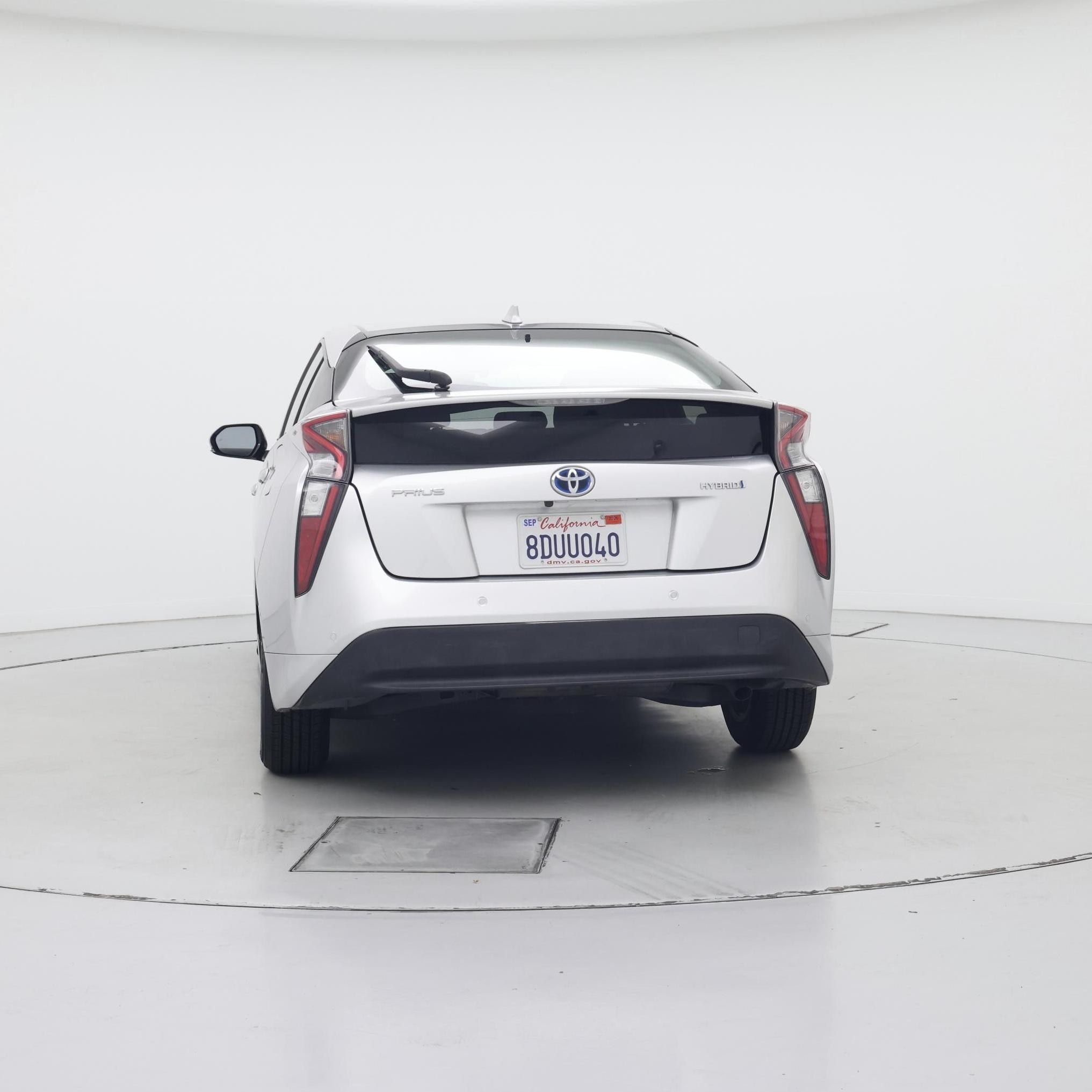 Thumbnail: 2018 Toyota Prius - 6