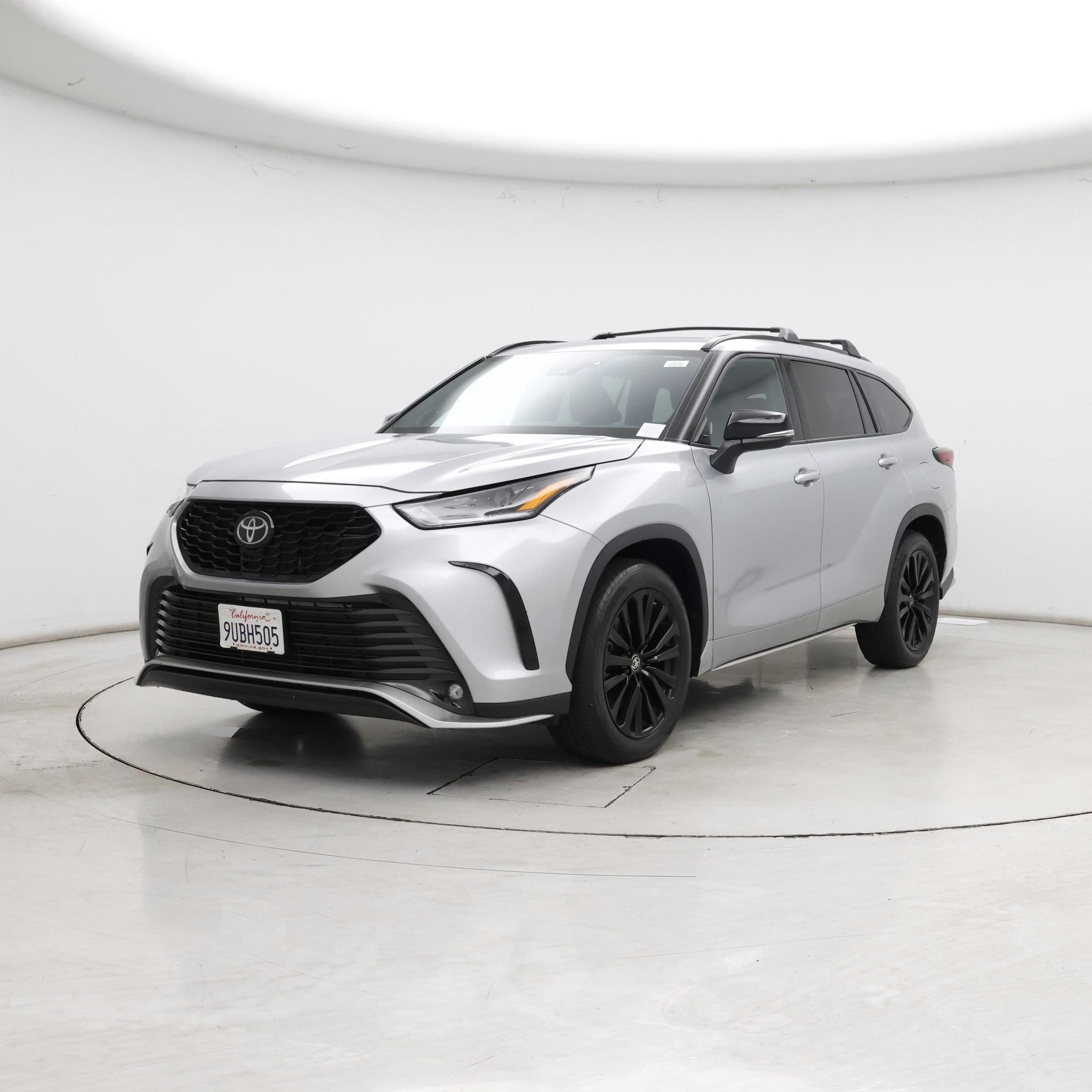 Thumbnail: 2025 Toyota Highlander - 4