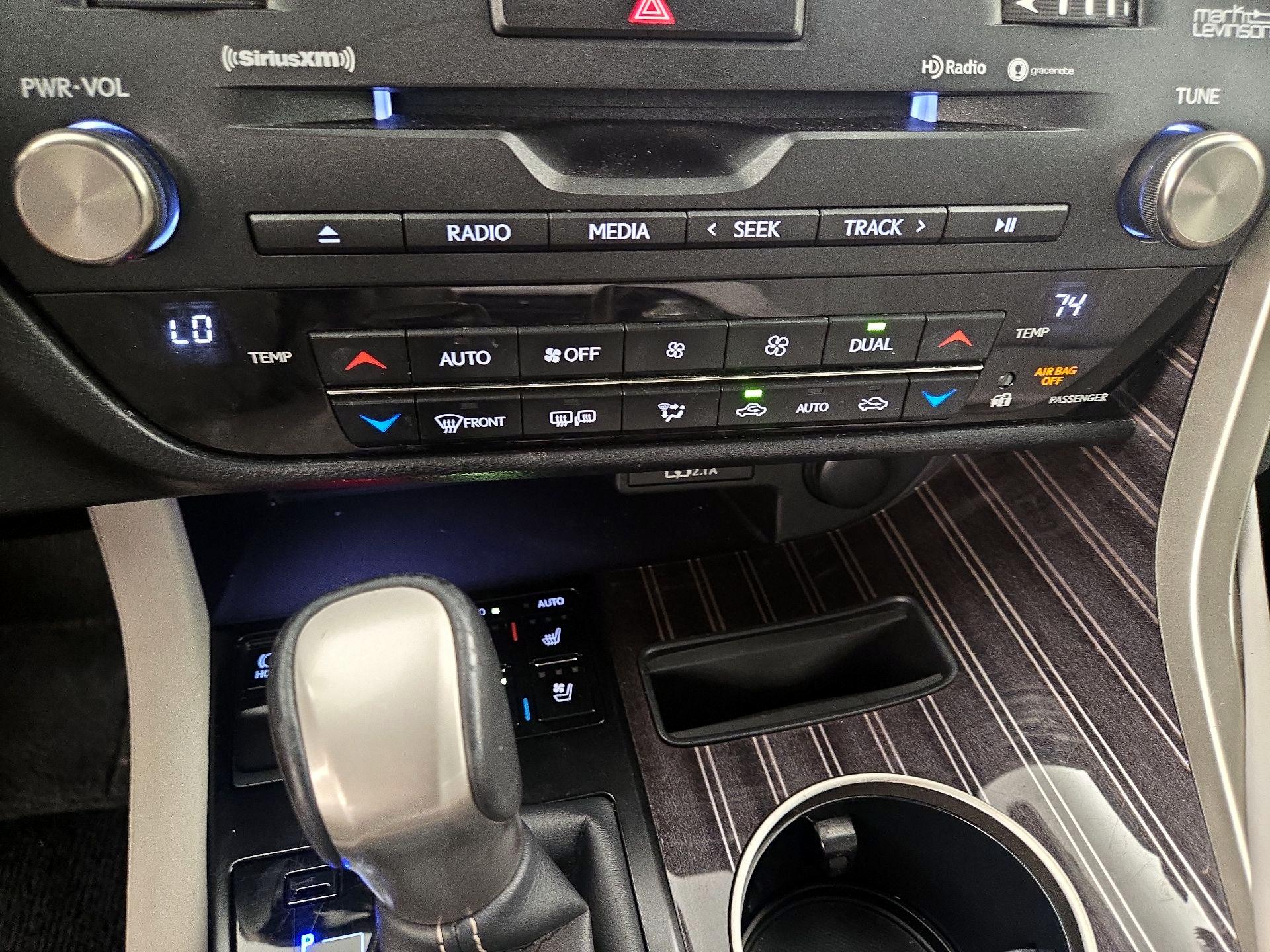 Thumbnail: 2020 Lexus RX - 17