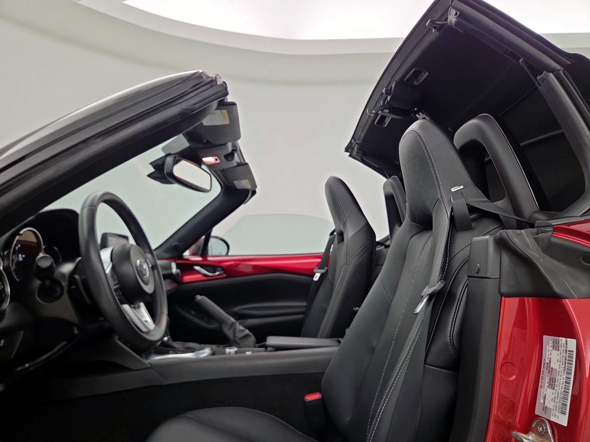 Thumbnail: 2023 Mazda MX-5 Miata - 20