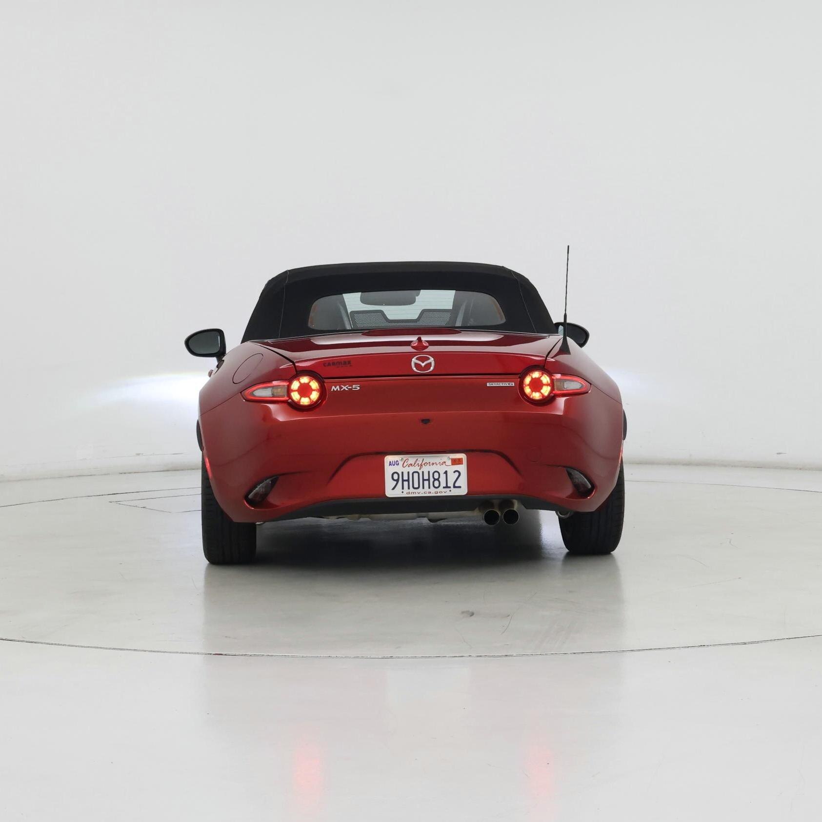 Thumbnail: 2023 Mazda MX-5 Miata - 6