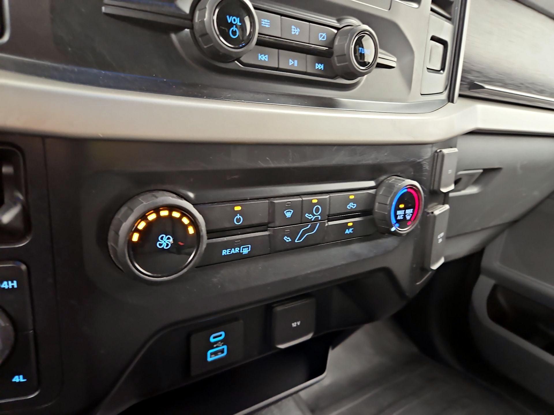 Thumbnail: 2021 Ford F-150 - 16