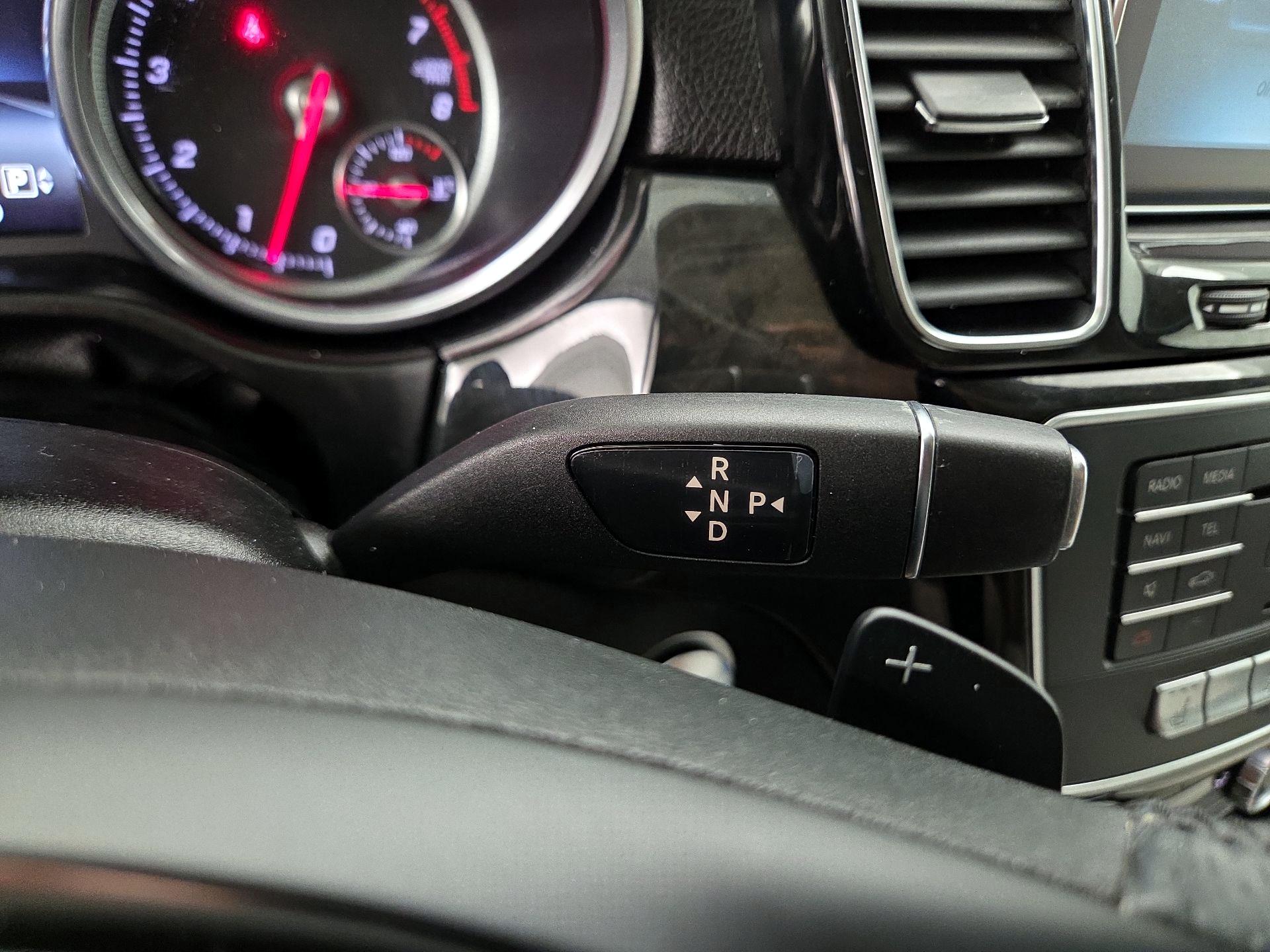 Thumbnail: 2016 Mercedes-Benz GLE - 18