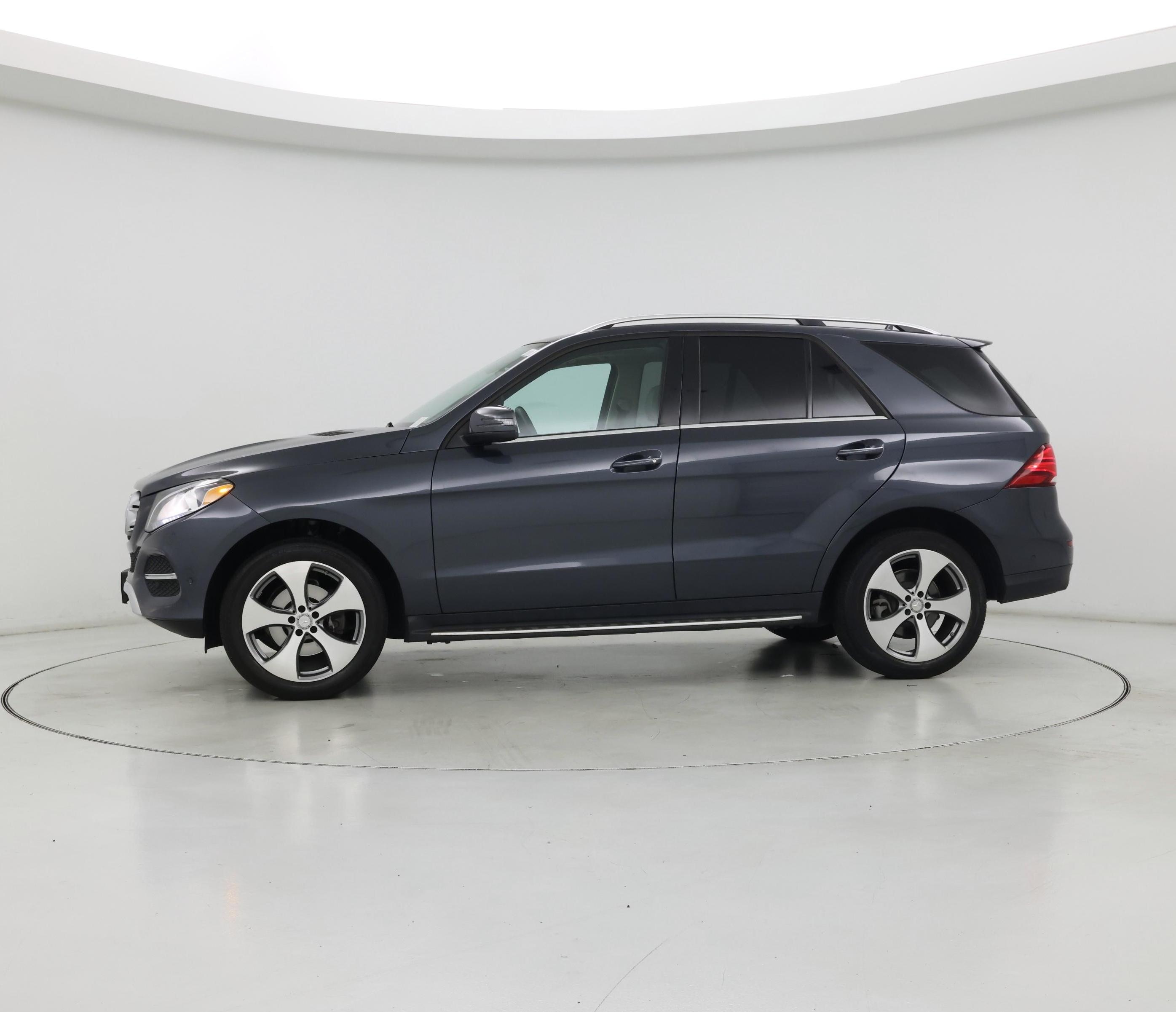 Thumbnail: 2016 Mercedes-Benz GLE - 7