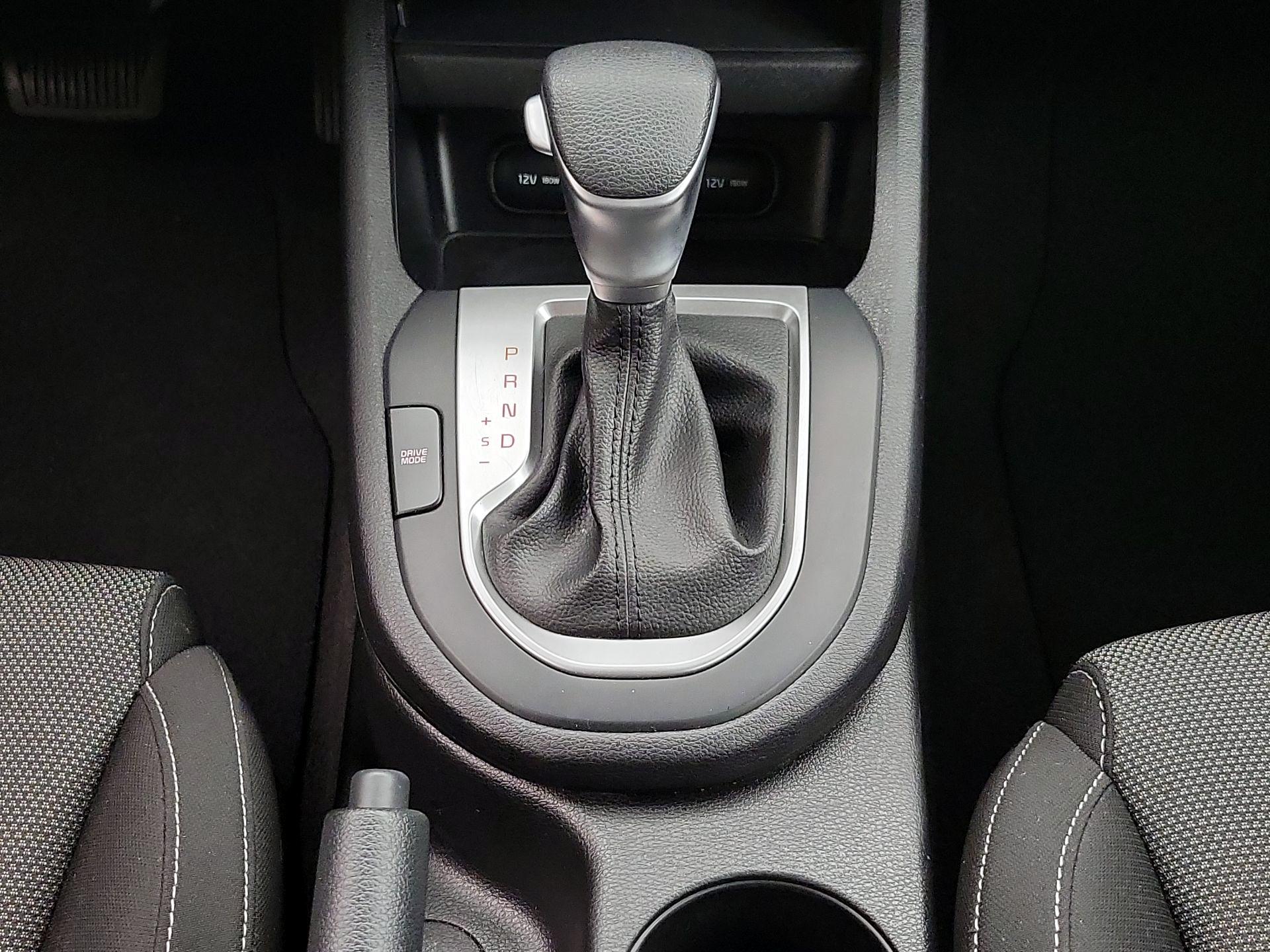 Thumbnail: 2023 Kia Forte - 17