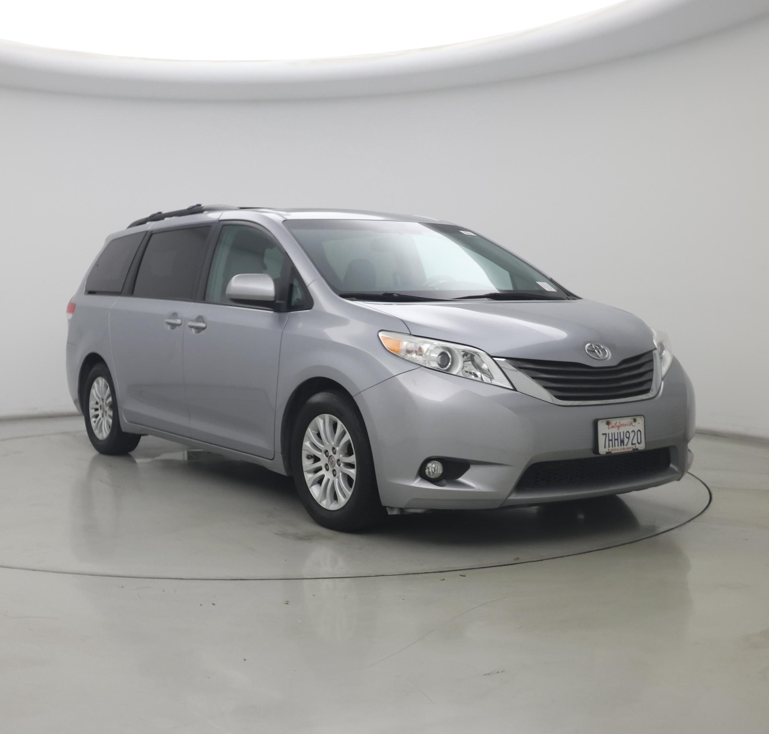 Silver 2014 Toyota Sienna Minivan Front-Wheel Drive Automatic
