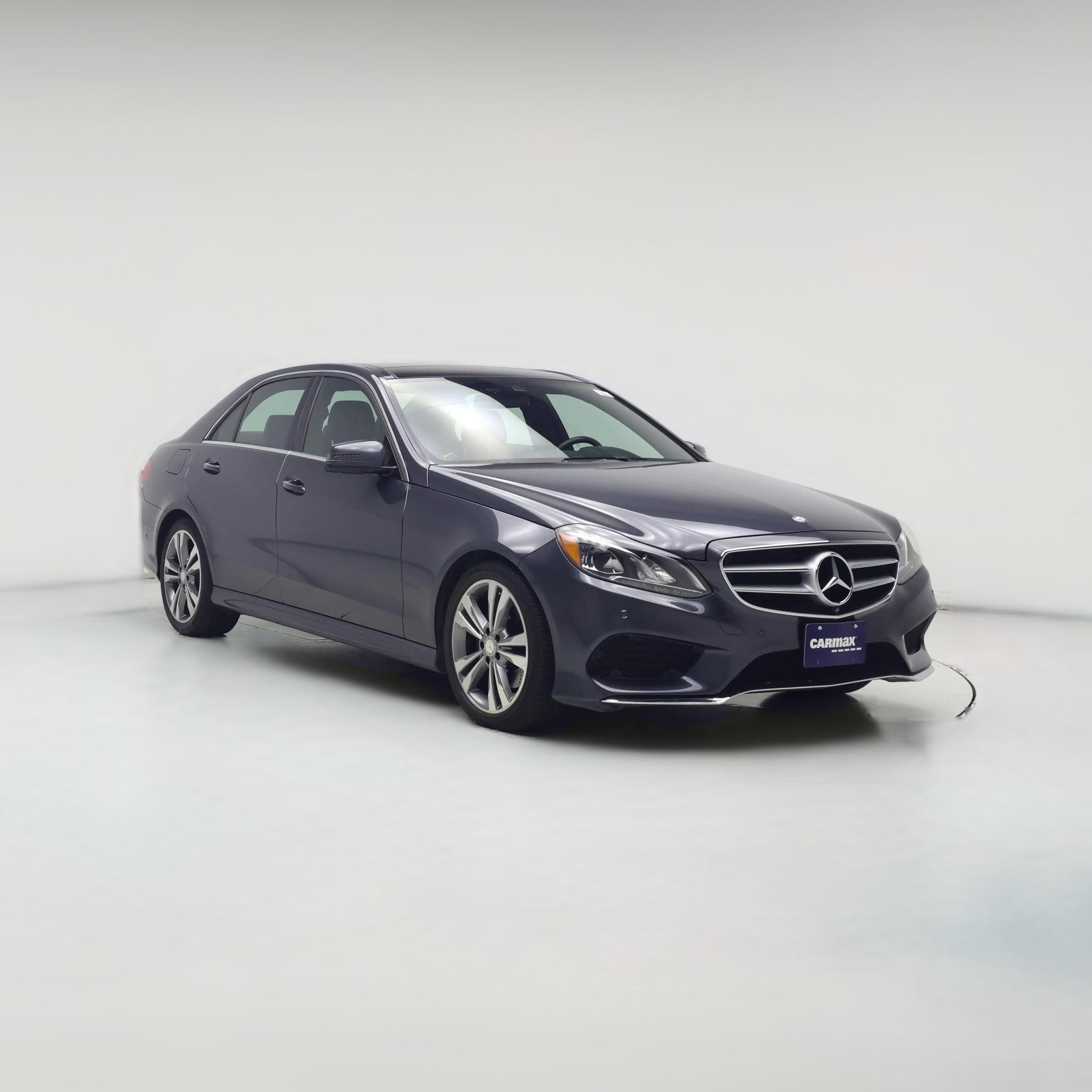 Thumbnail: 2015 Mercedes-Benz E-Class - 1