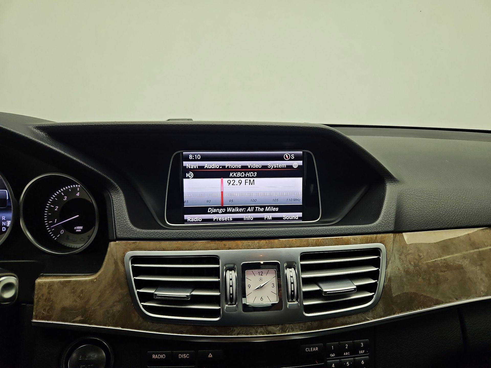 Thumbnail: 2015 Mercedes-Benz E-Class - 14
