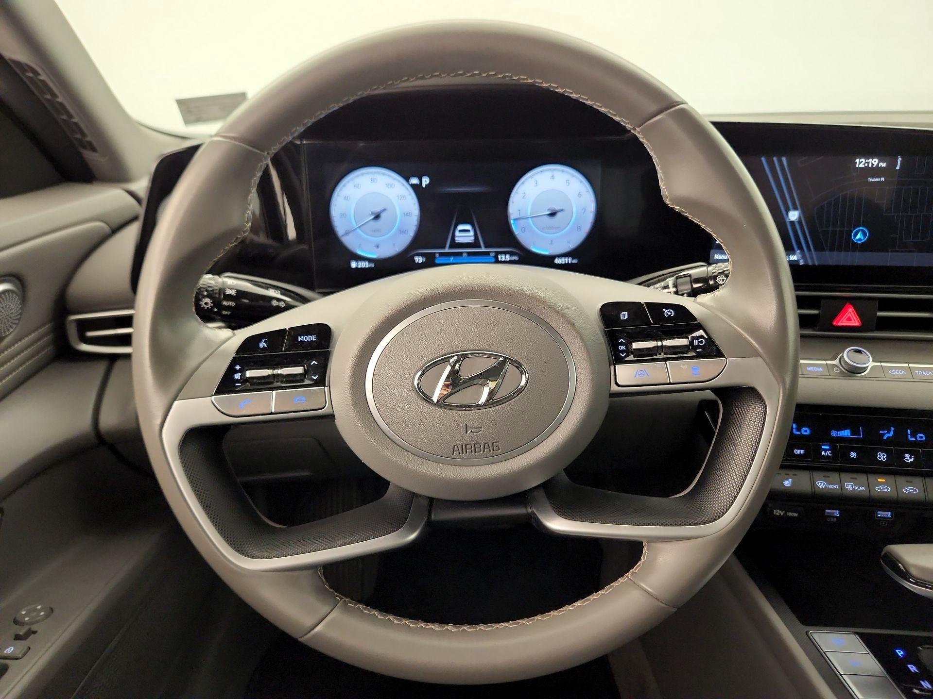 Thumbnail: 2023 Hyundai Elantra - 10