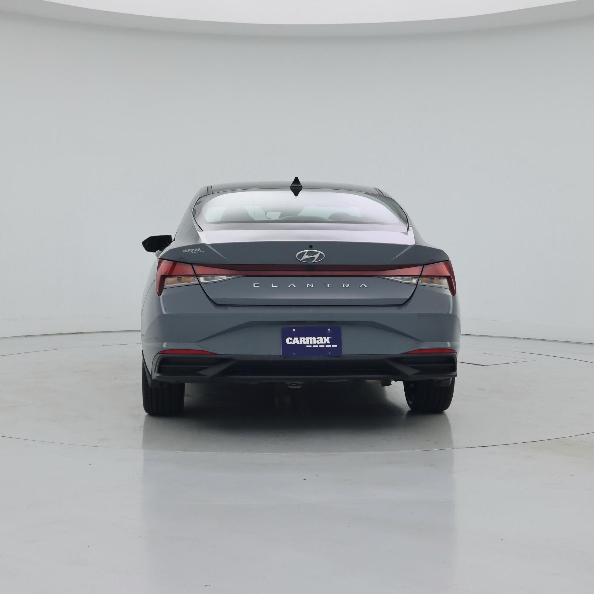 Thumbnail: 2023 Hyundai Elantra - 6