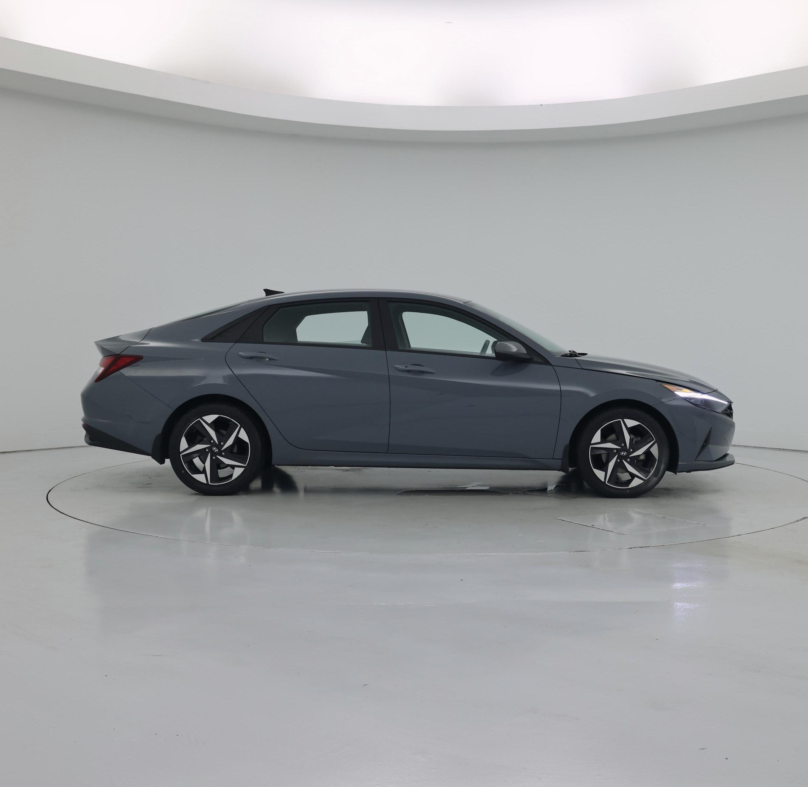 Thumbnail: 2023 Hyundai Elantra - 7