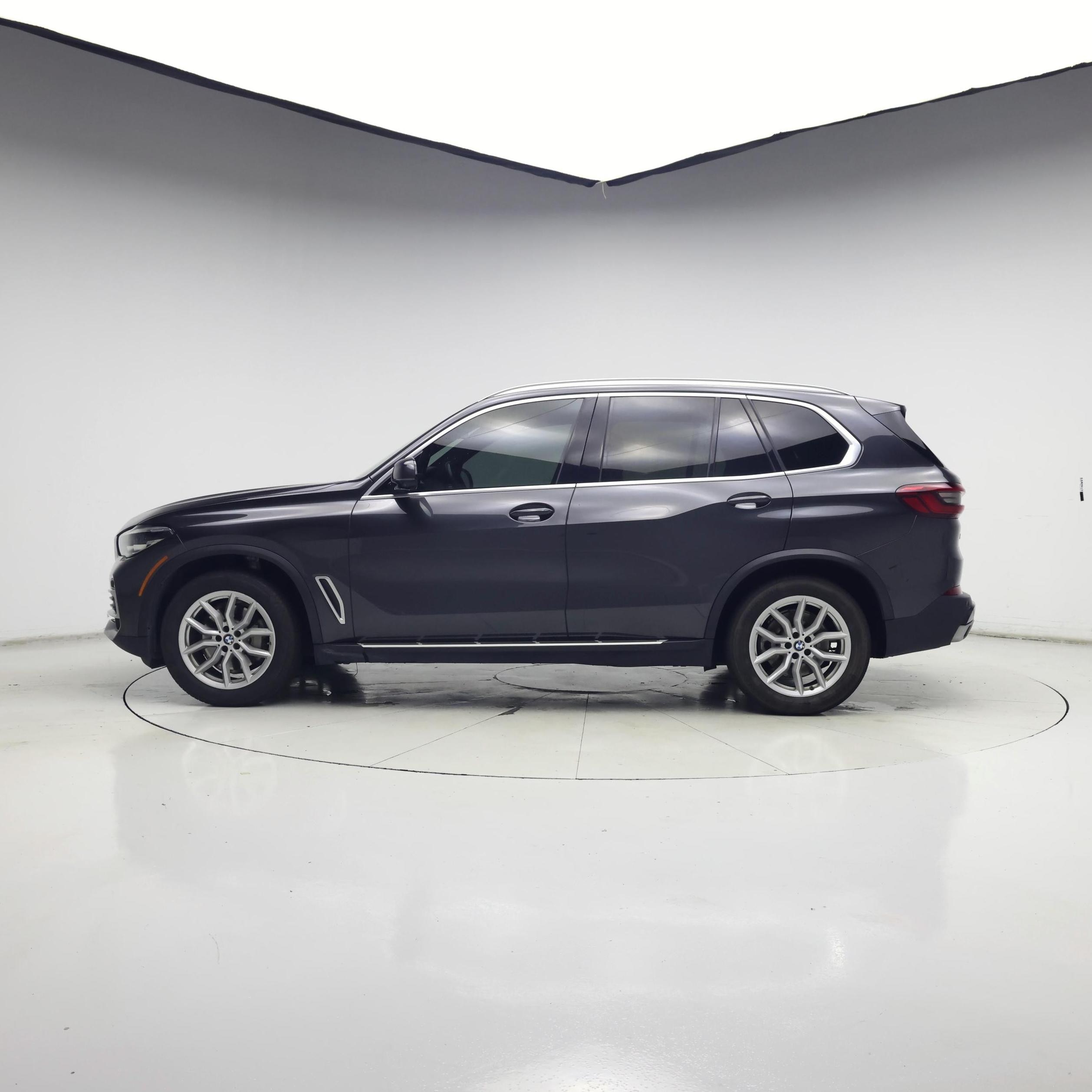 Thumbnail: 2020 BMW X5 - 3