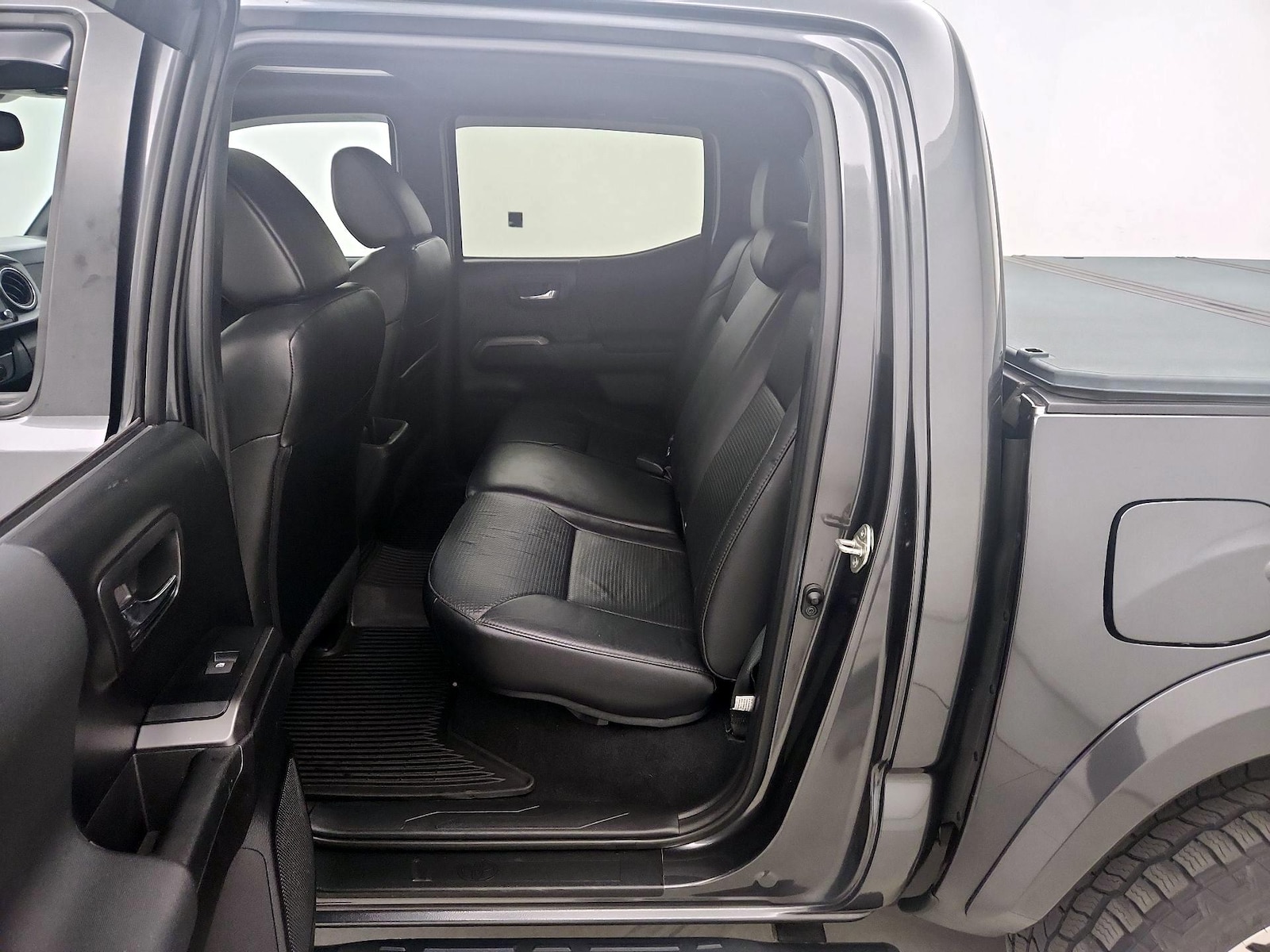 2020 Toyota Tacoma TRD Sport - Photo 20