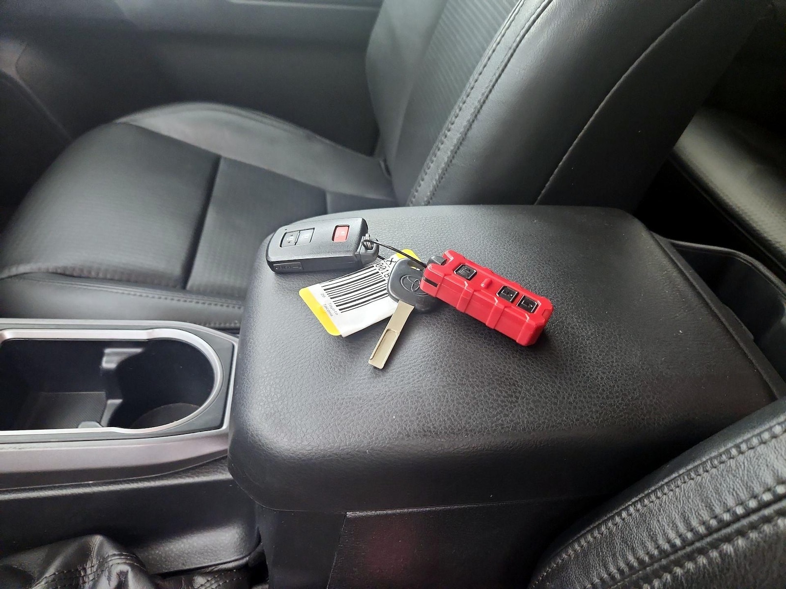 2020 Toyota Tacoma TRD Sport - Photo 23