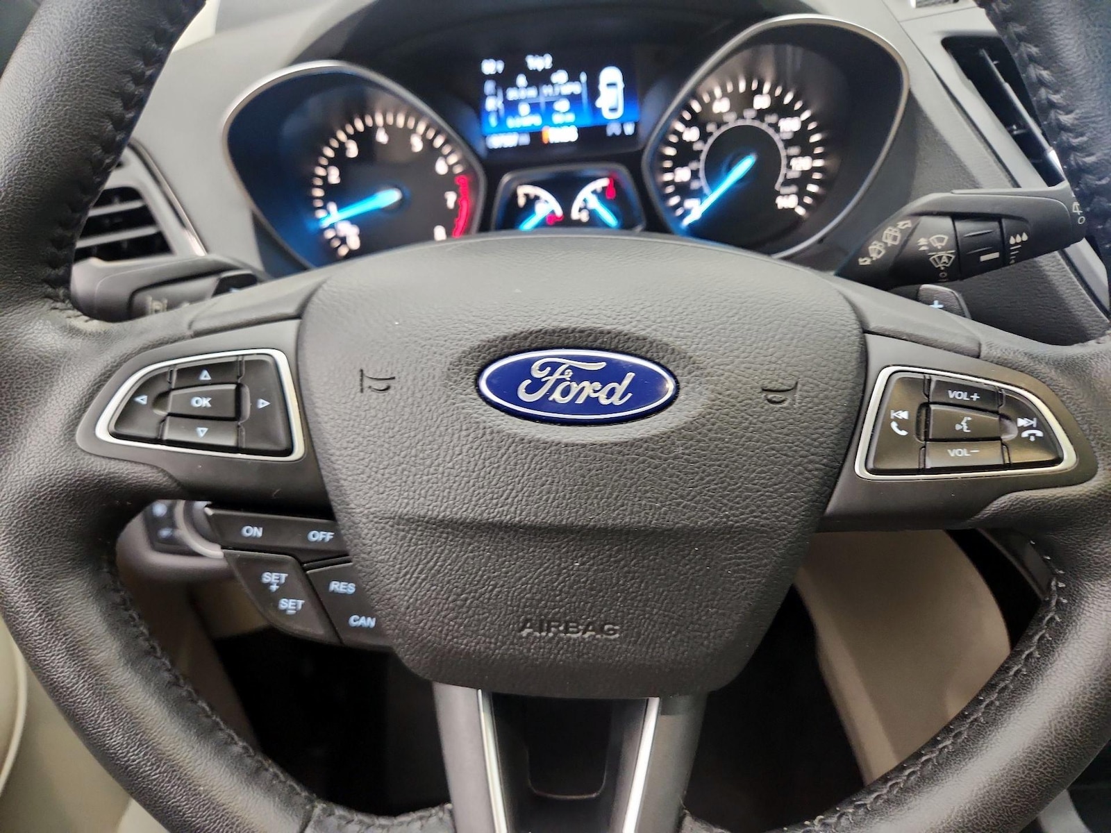 2017 Ford Escape Titanium - Photo 11