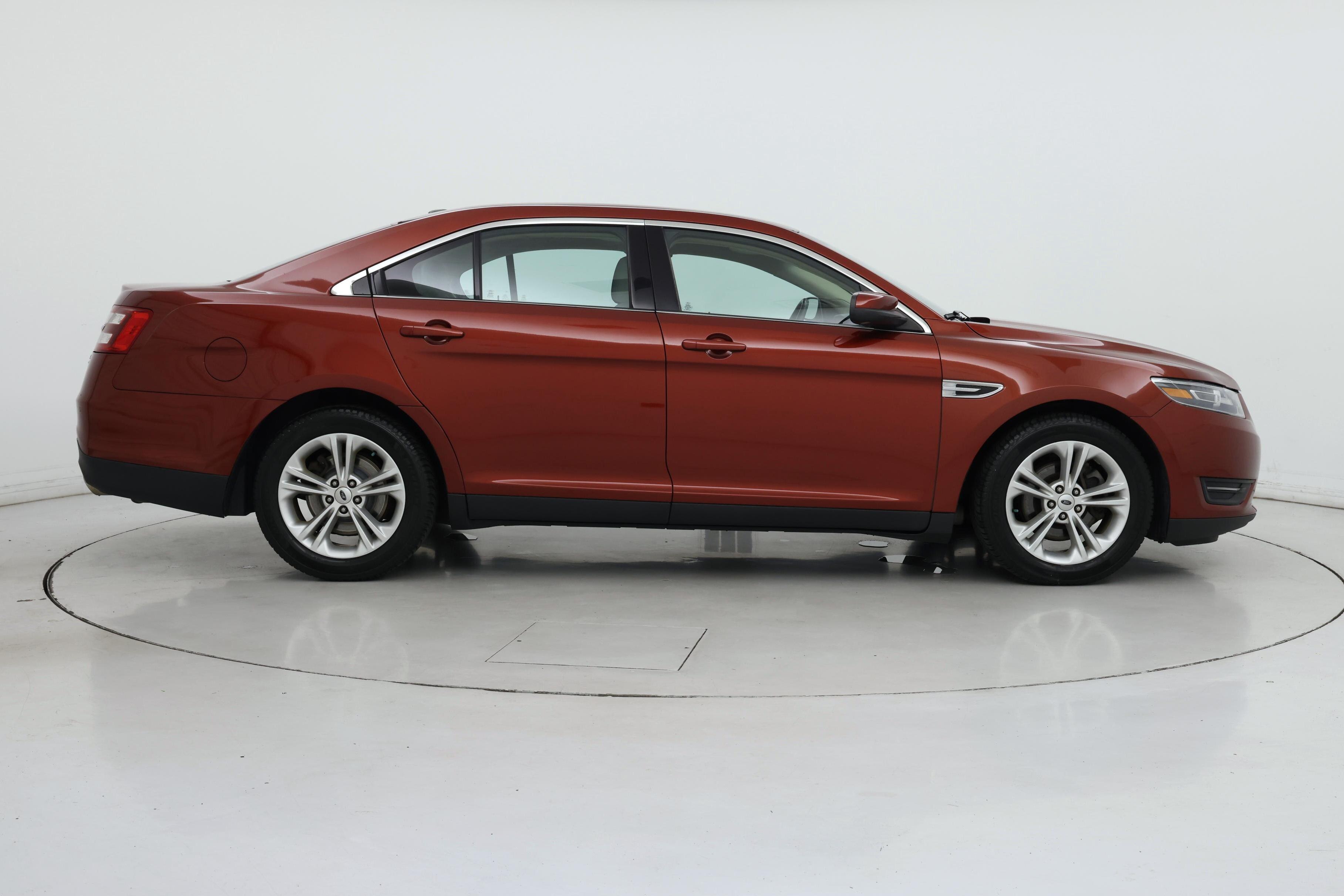 Thumbnail: 2014 Ford Taurus - 7