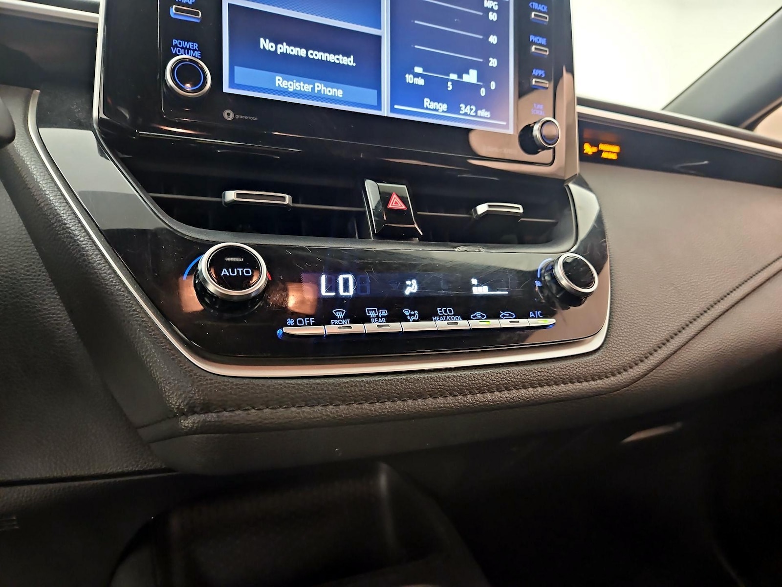 2021 Toyota Corolla SE - Photo 17