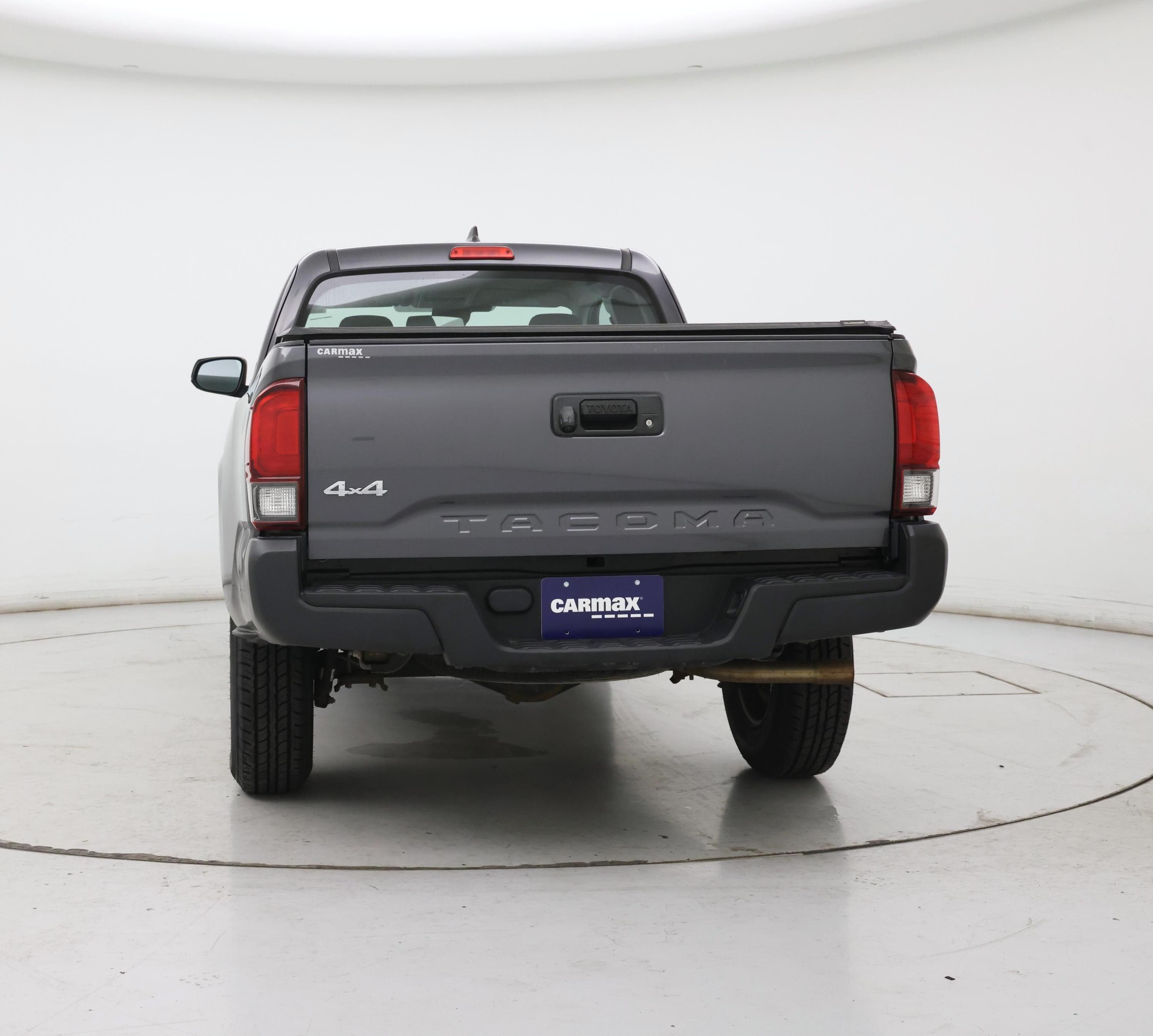 Thumbnail: 2018 Toyota Tacoma - 6