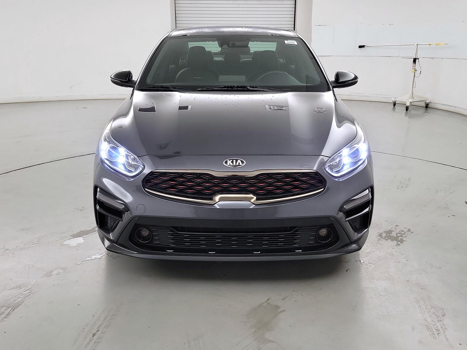 Thumbnail: 2021 Kia Forte - 2