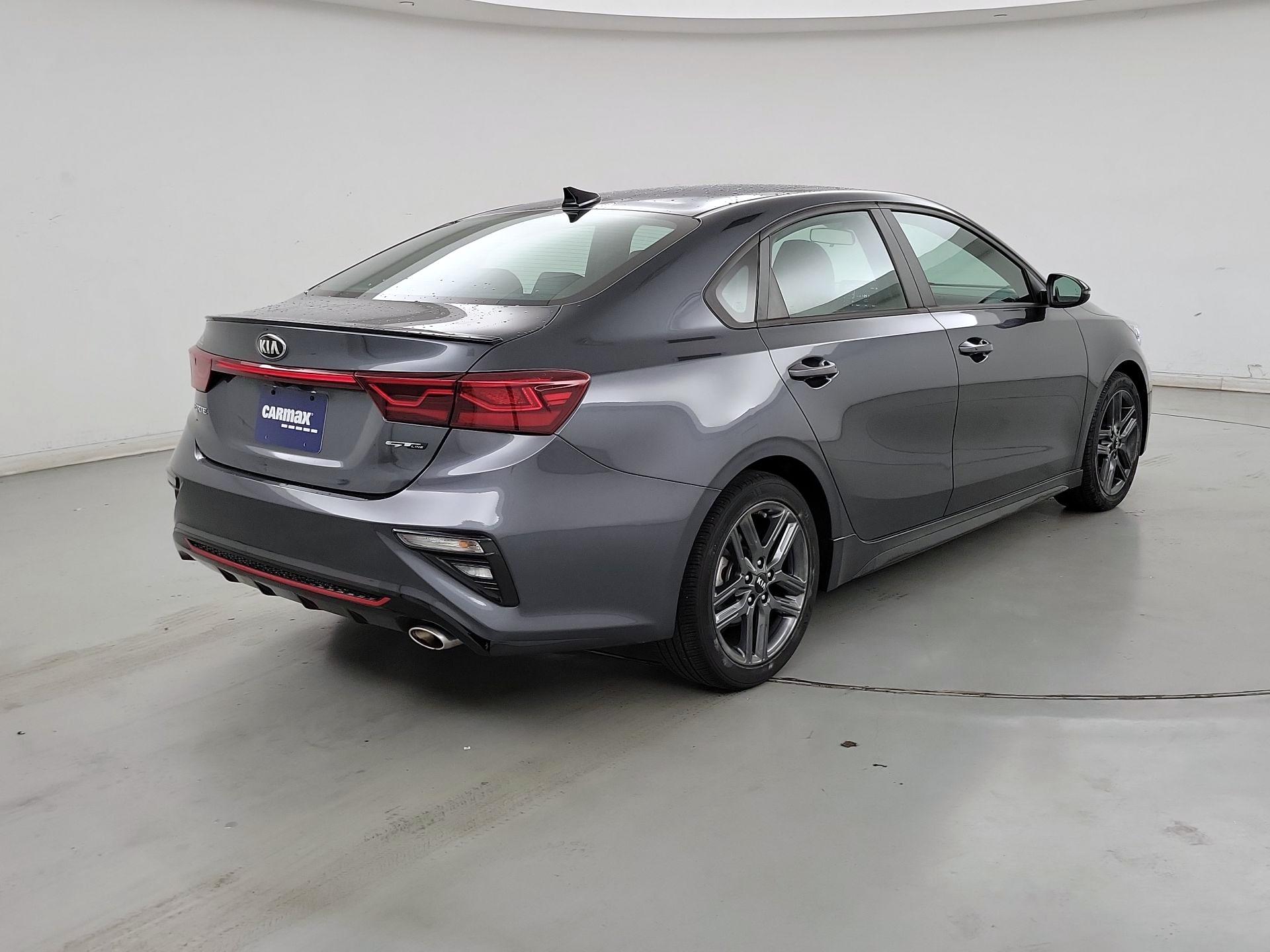 Thumbnail: 2021 Kia Forte - 5