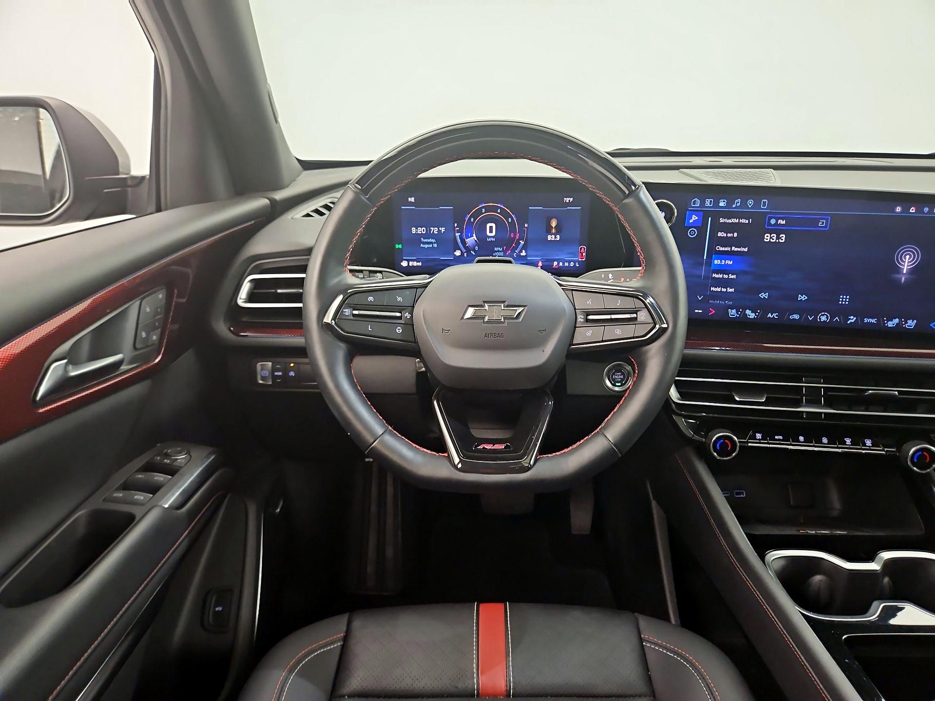 Thumbnail: 2024 Chevrolet Traverse - 10