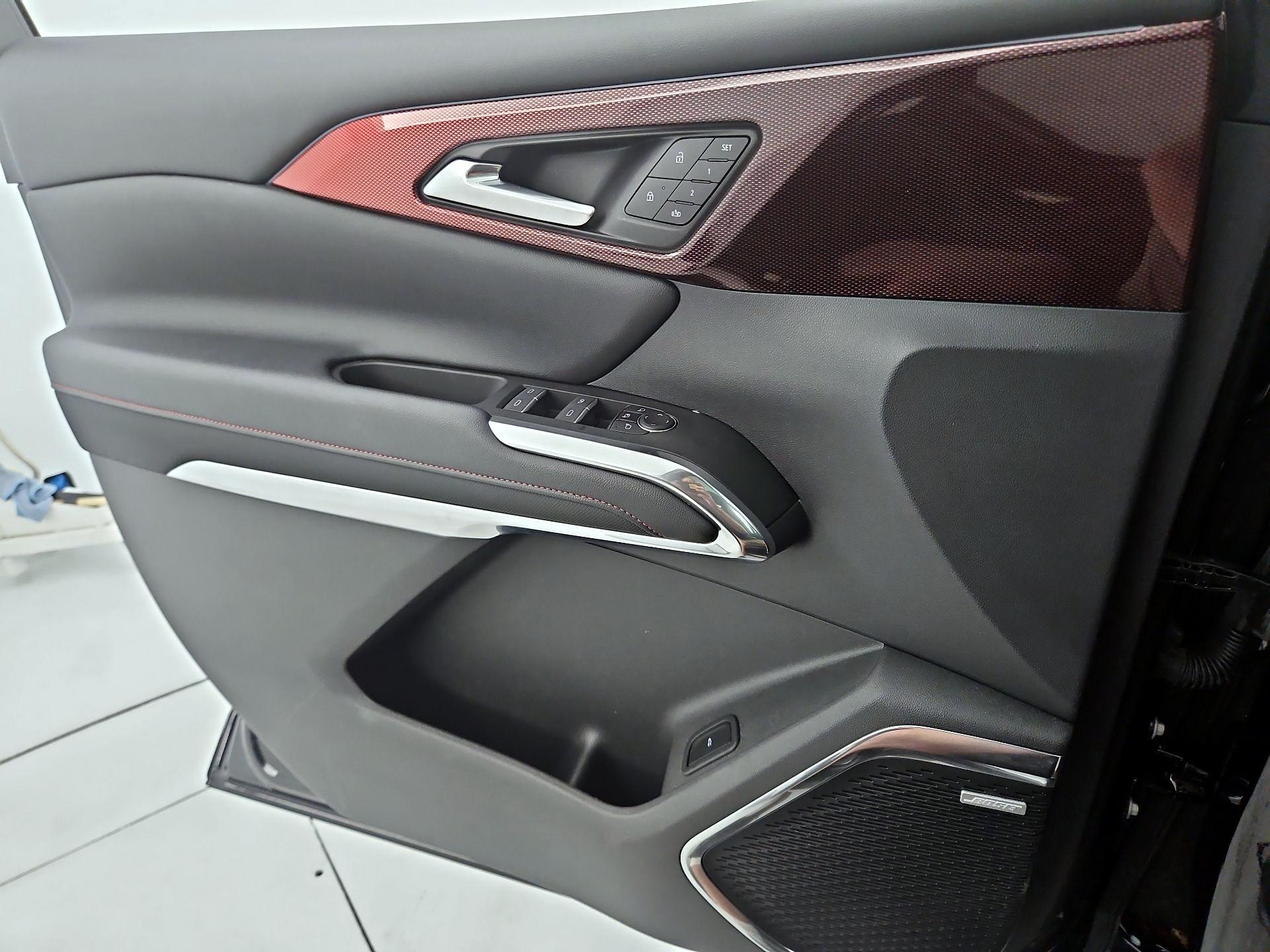 Thumbnail: 2024 Chevrolet Traverse - 12
